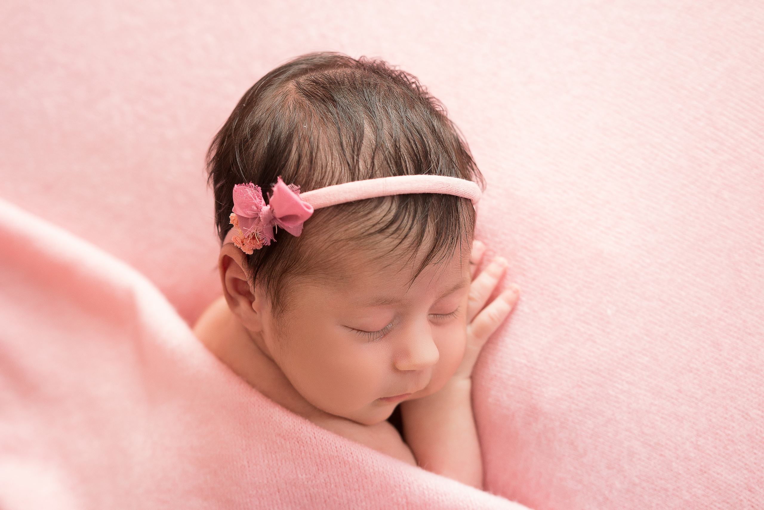 Нелли, 17 дней. Фотограф беременности и ньюборн в Ростове-на-Дону