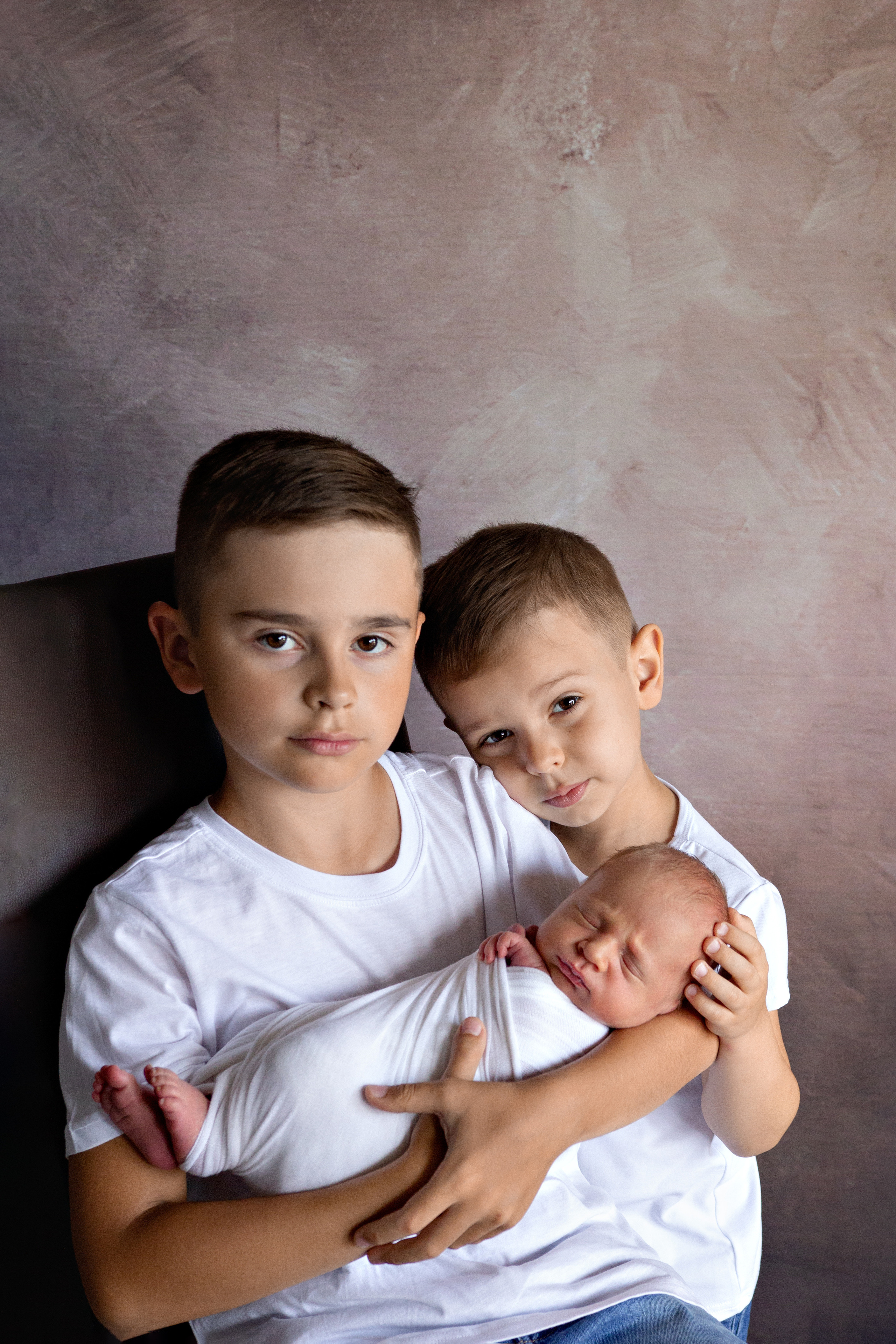 Максим, семейная фотосессия. Фотограф беременности и ньюборн в Ростове-на-Дону