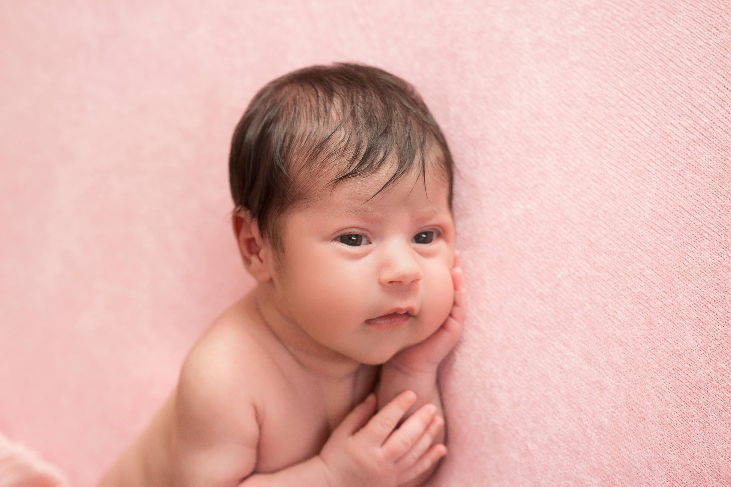 Нелли, 17 дней. Фотограф беременности и ньюборн в Ростове-на-Дону