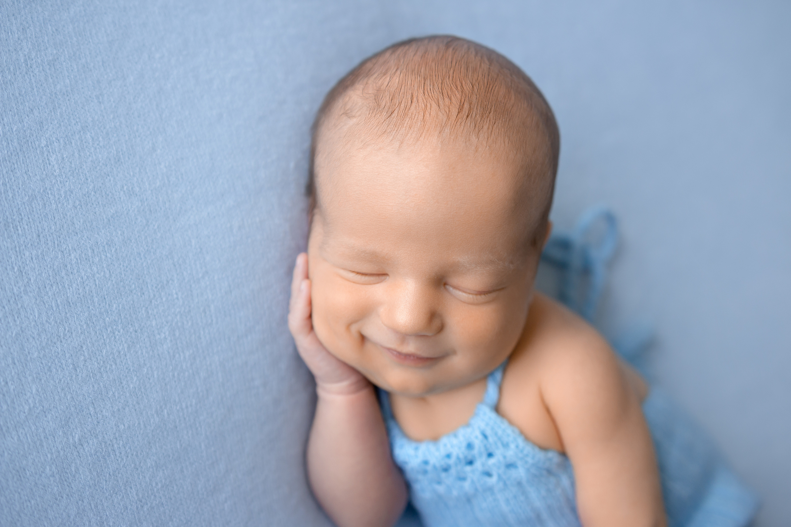 Анонсы съёмок. Фотограф беременности и ньюборн в Ростове-на-Дону