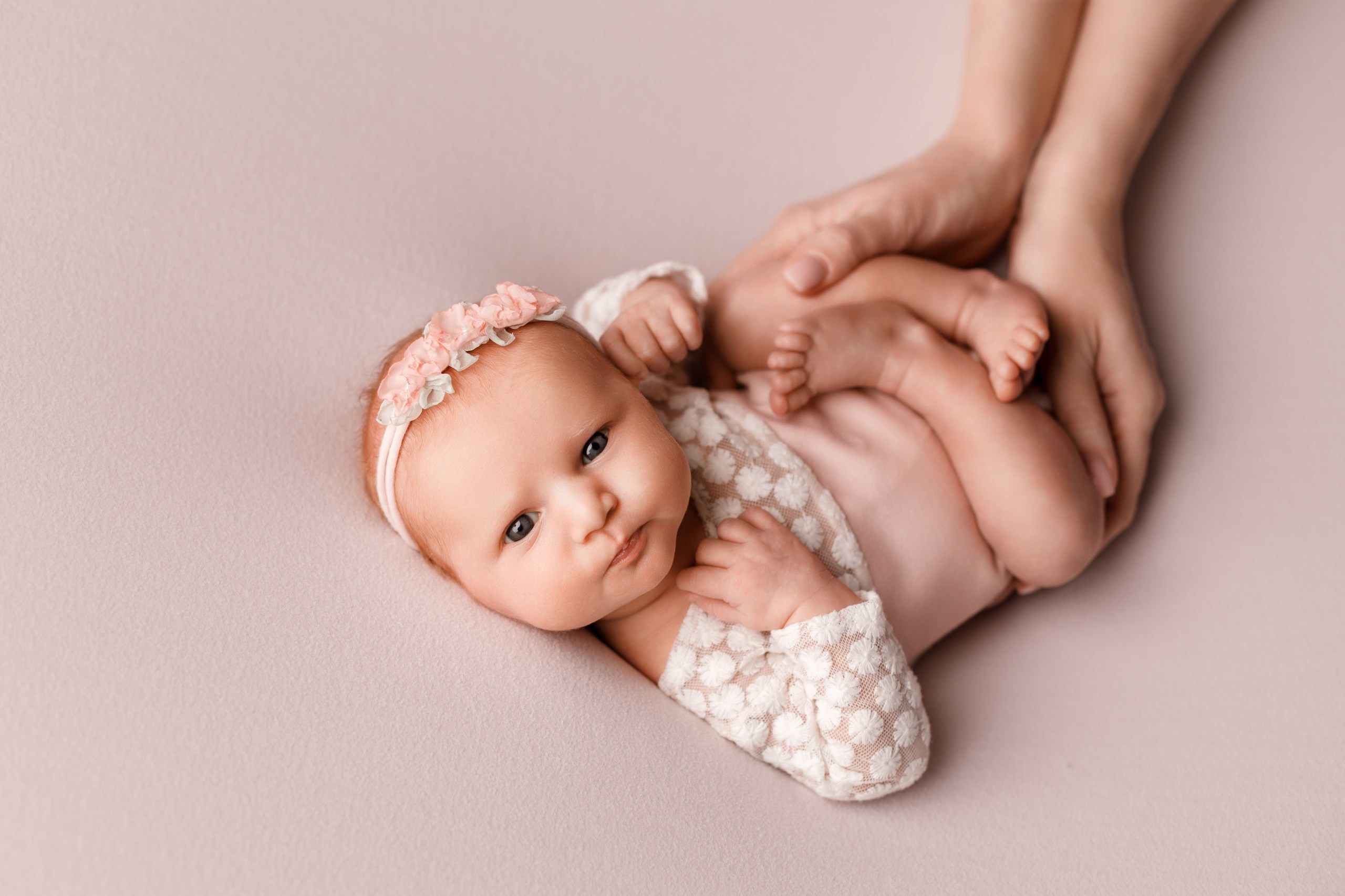 НОВОРОЖДЕННЫЕ. Фотограф новорожденных — ньюборн фотосессия Москва Анна Миронченко