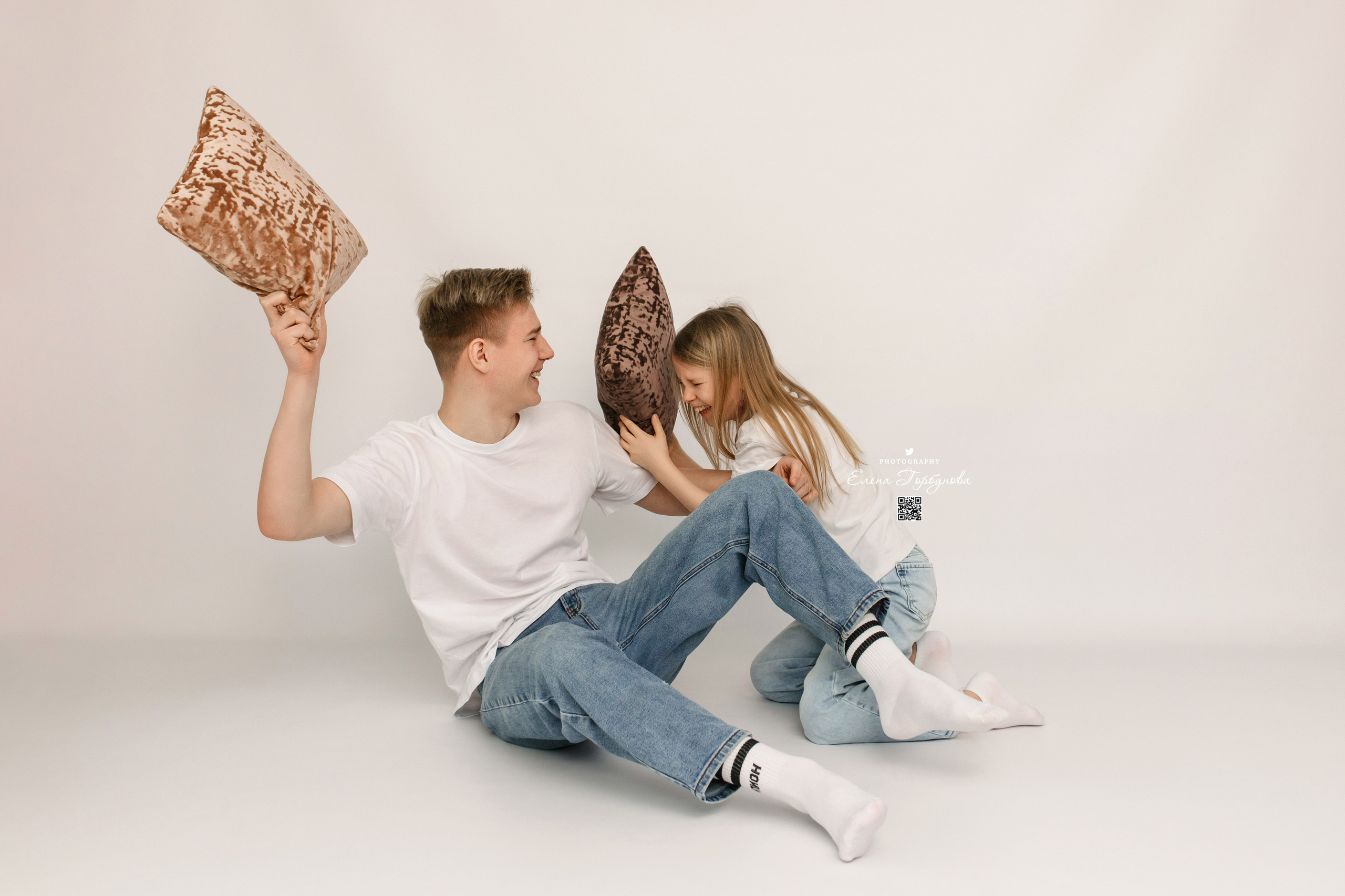 Семья Галины. Моя студия. Март 2025. Фотограф Пермь. Свадьбы. Семья и дети, школа, д. сад. Фотокниги