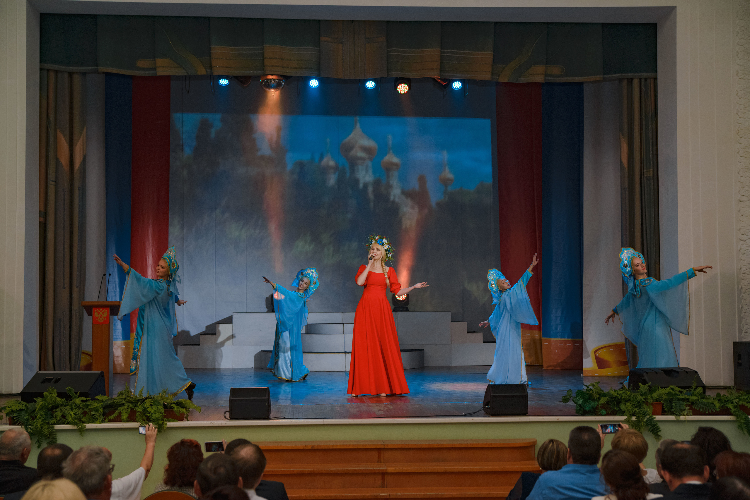 Репортаж к юбилею института