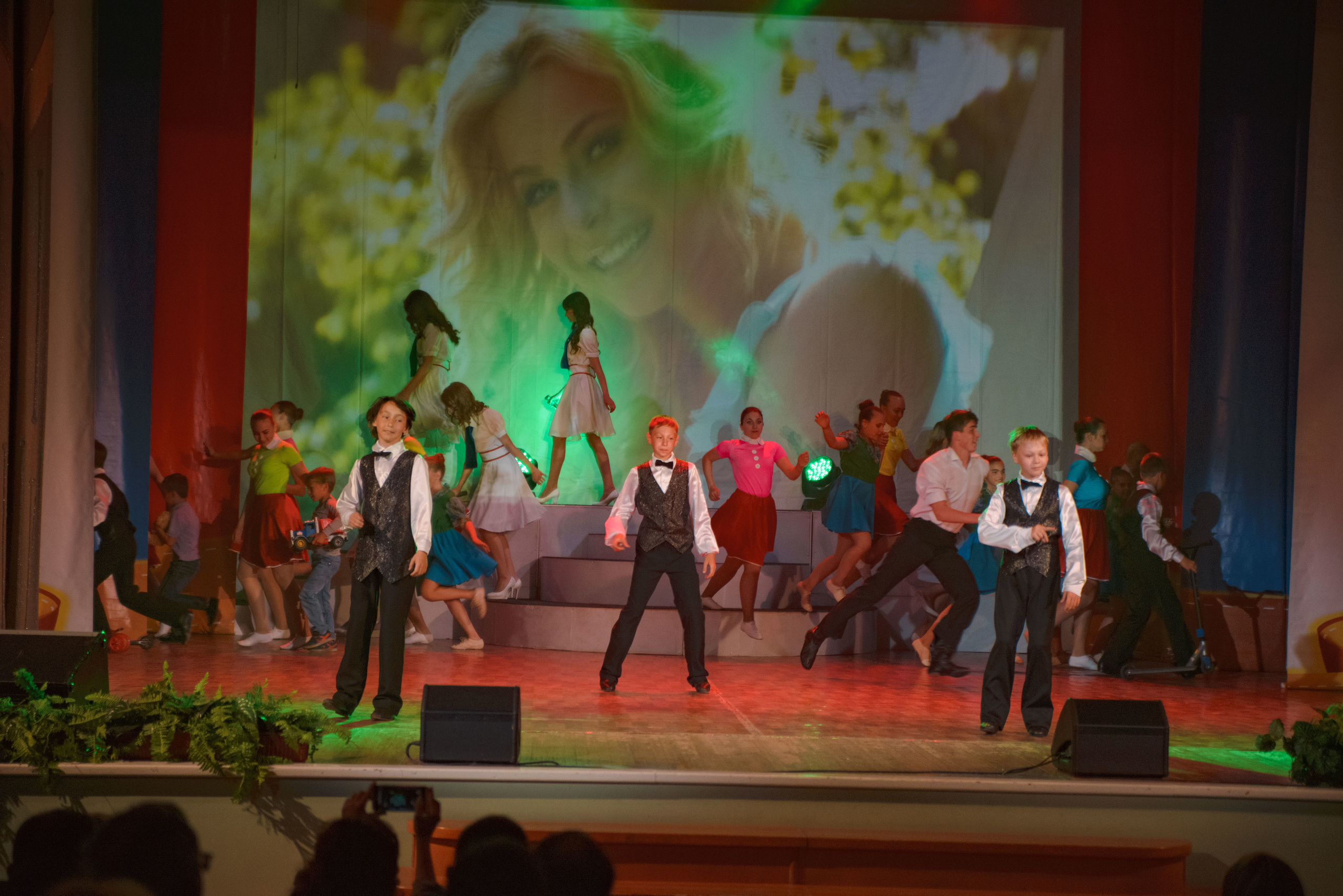 Репортаж к юбилею института