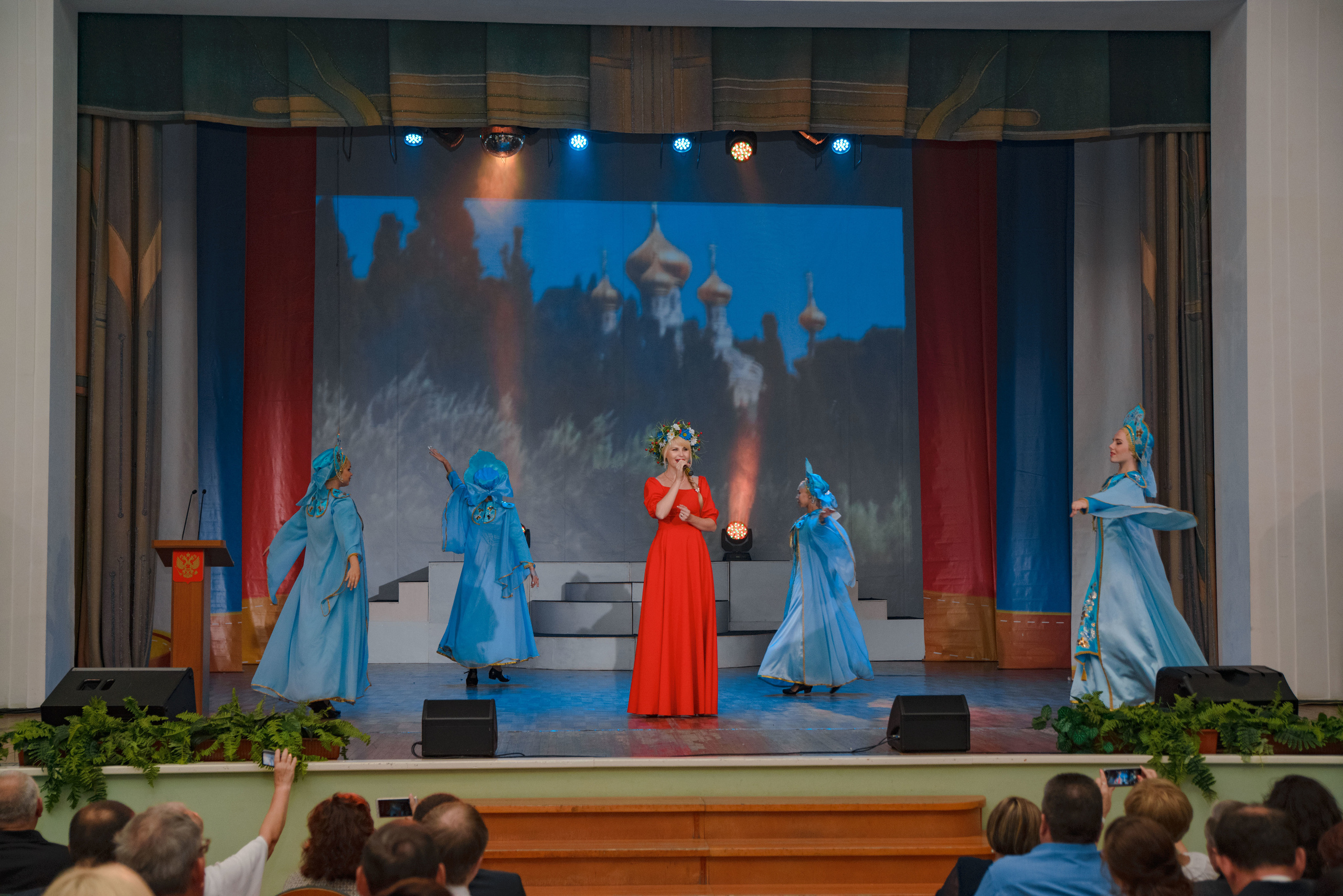 Репортаж к юбилею института