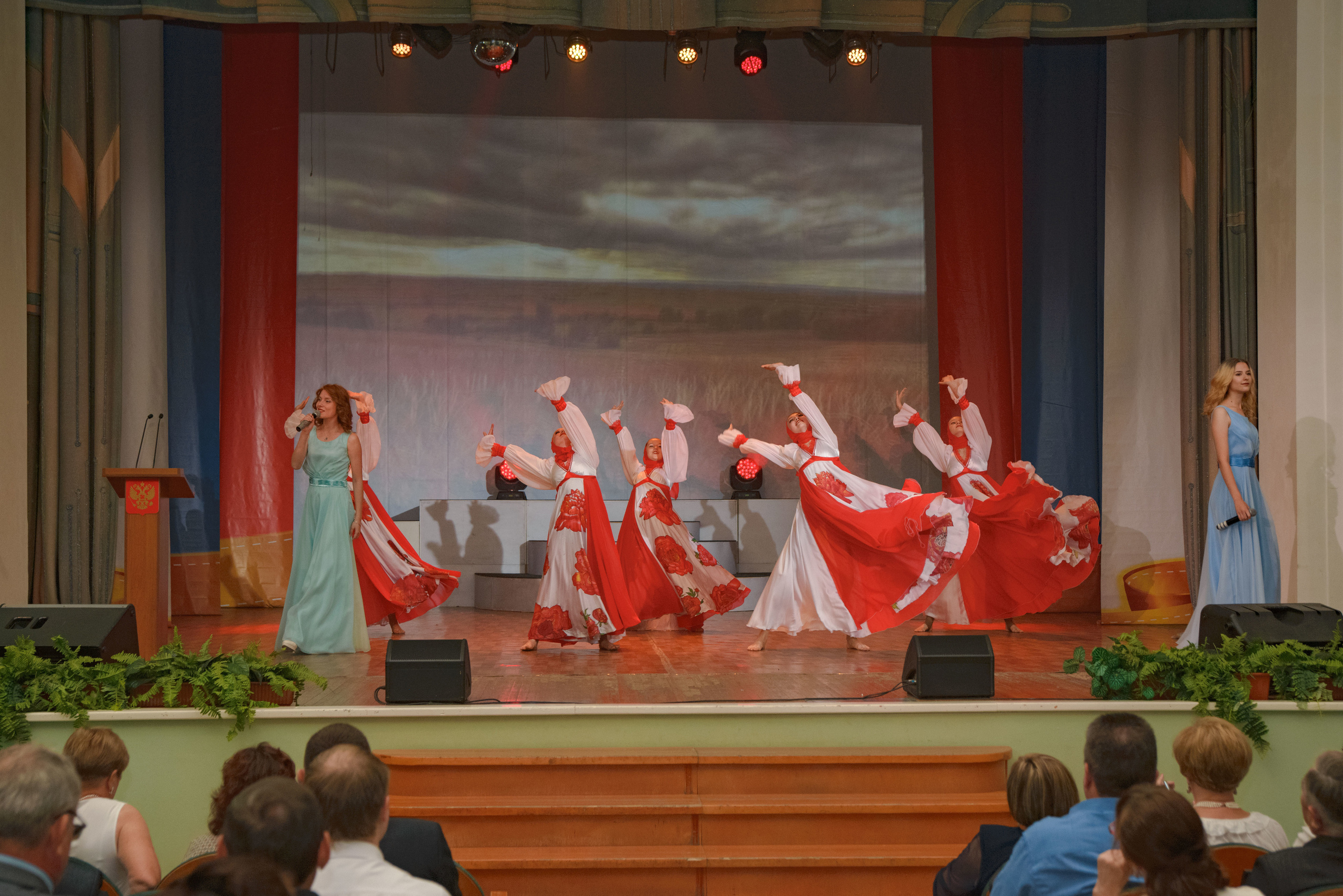 Репортаж к юбилею института