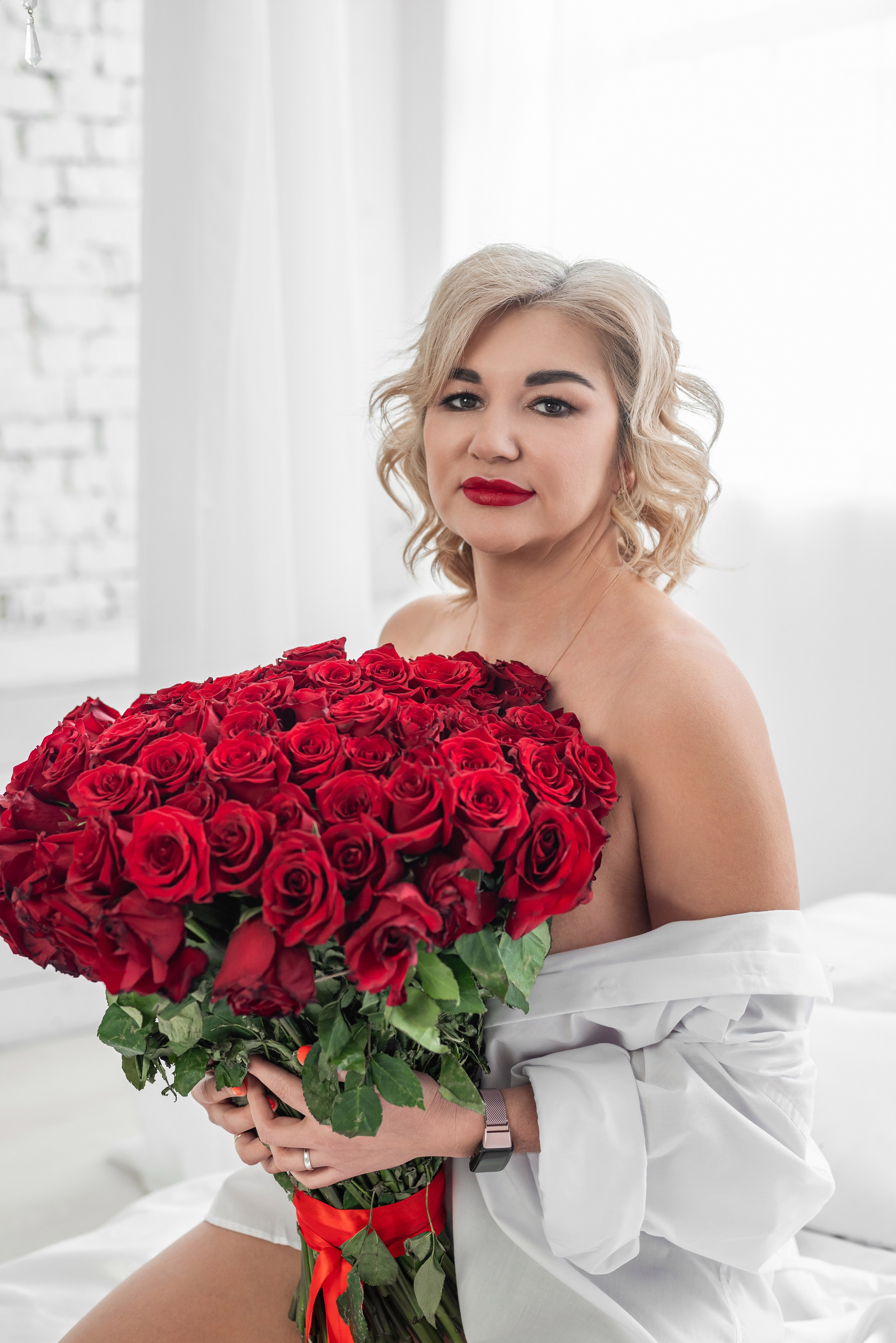 Фотопроект *101 красная роза* 2024 г