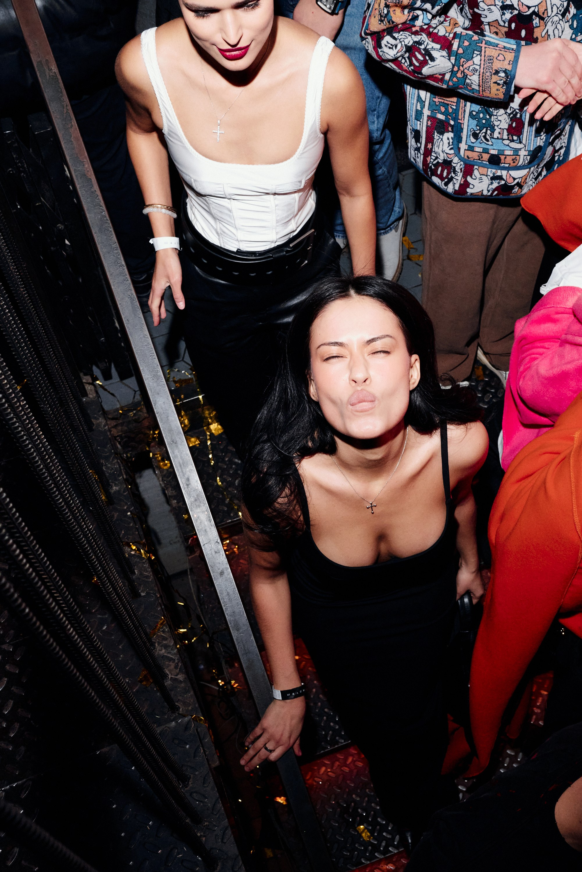 Светская хроника. Sasha Lapin