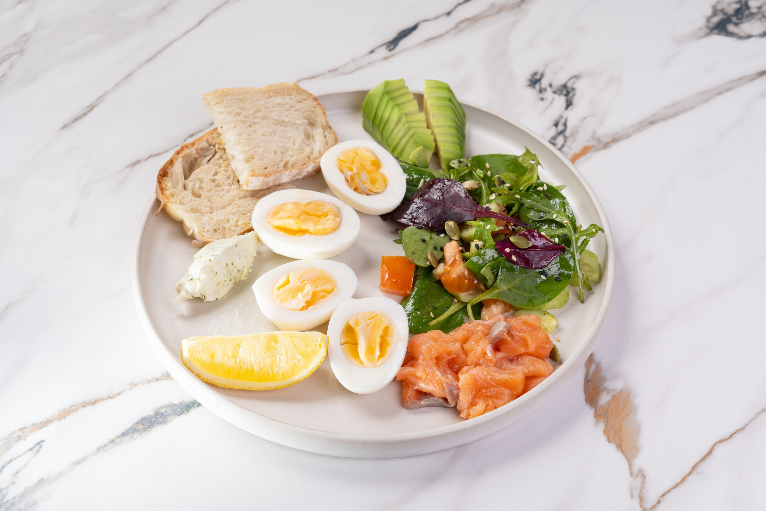 Луи, фото меню. Фотограф Ахмедов Эльдар Чита