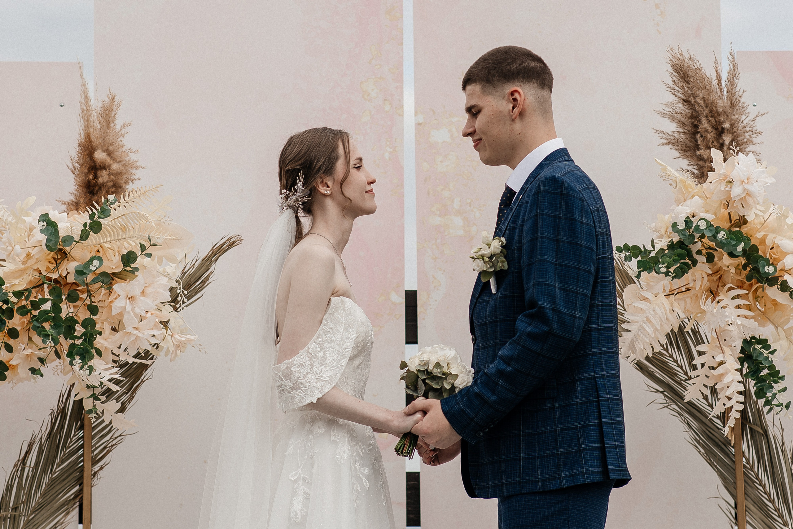 Кафе 51 08.2024. Свадебный и портретный фотограф Алина Иванова. Екатеринбург-Москва