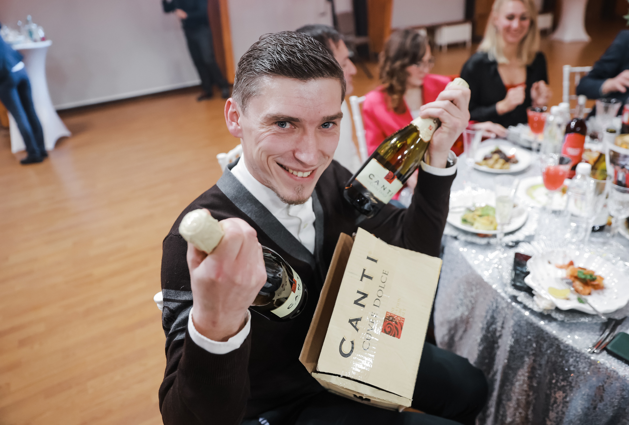 Корпоратив компании «ВторГазТруба» 24 декабря 2021 года. Ведущий на свадьбу, корпоратив и юбилей в Москве Сергей Рябинин