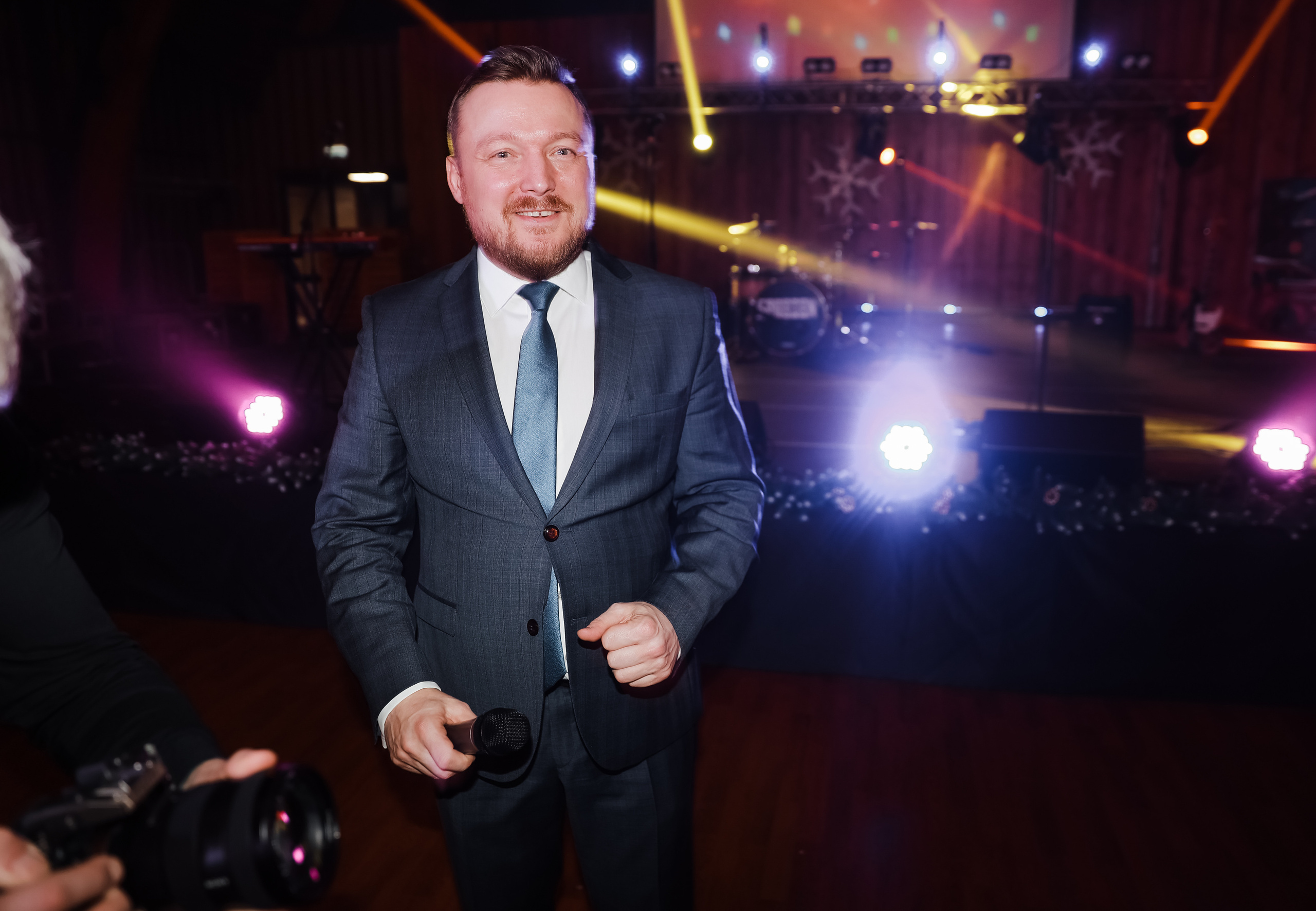 Корпоратив компании «ВторГазТруба» 24 декабря 2021 года. Ведущий на свадьбу, корпоратив и юбилей в Москве Сергей Рябинин