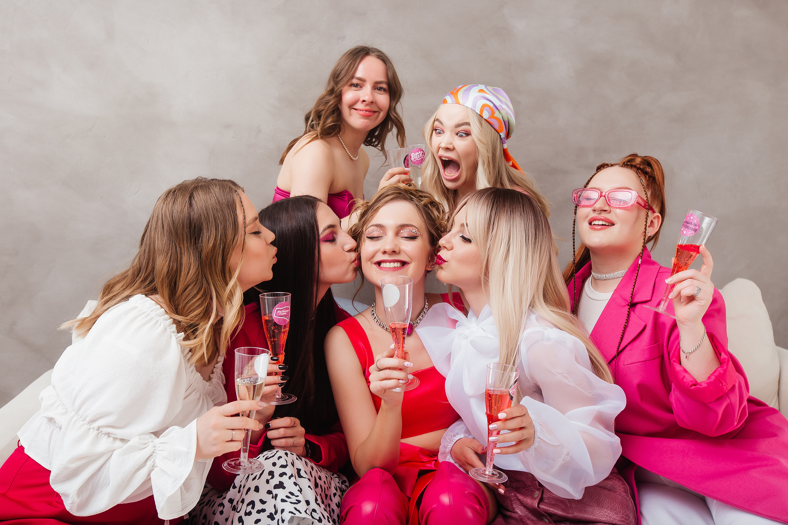 Фотосессия девичника. Свадебный и портретный фотограф Летавина Наталия. Екатеринбург