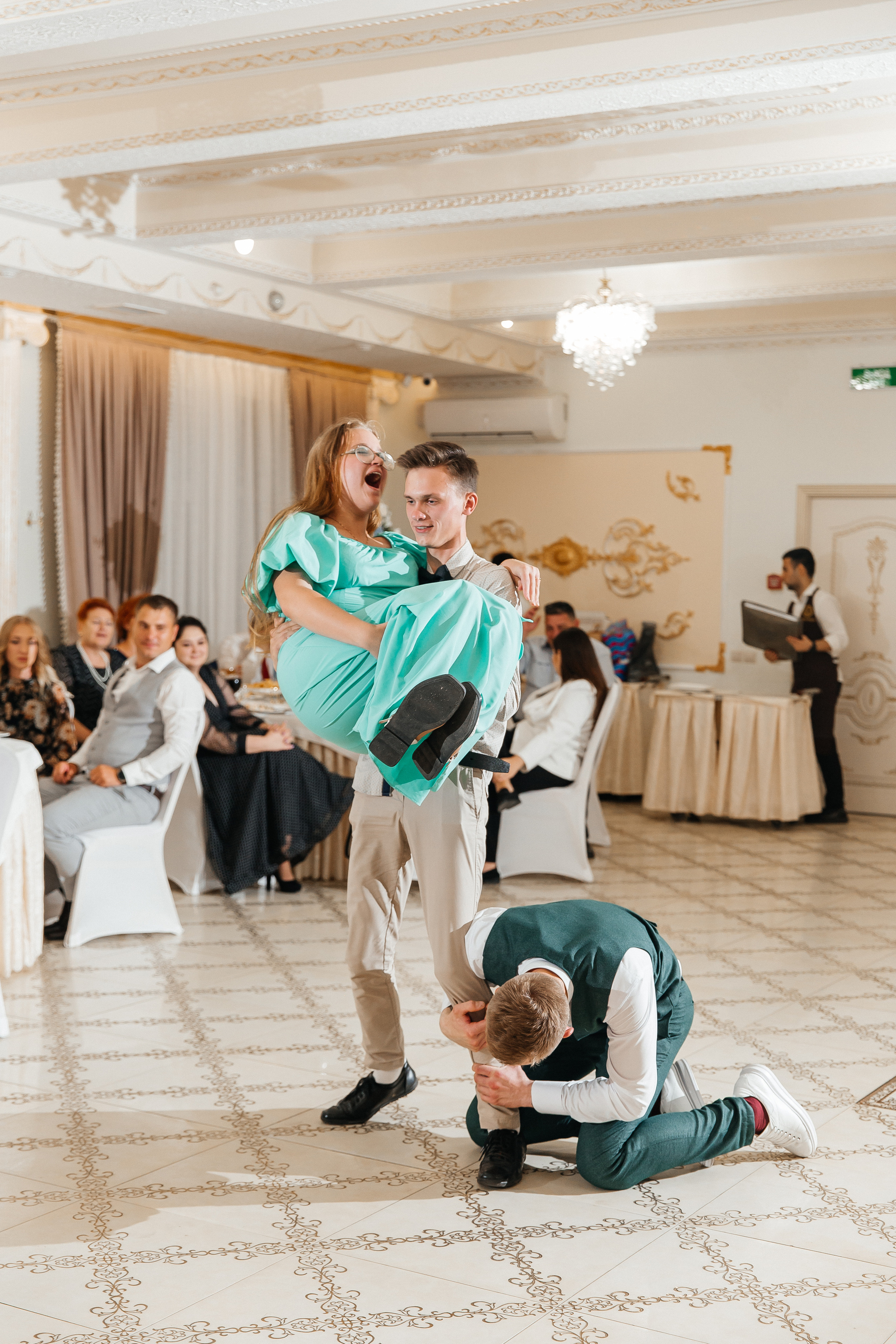 Свадьба Артема и Вероники. Свадебный и портретный фотограф Летавина Наталия. Екатеринбург