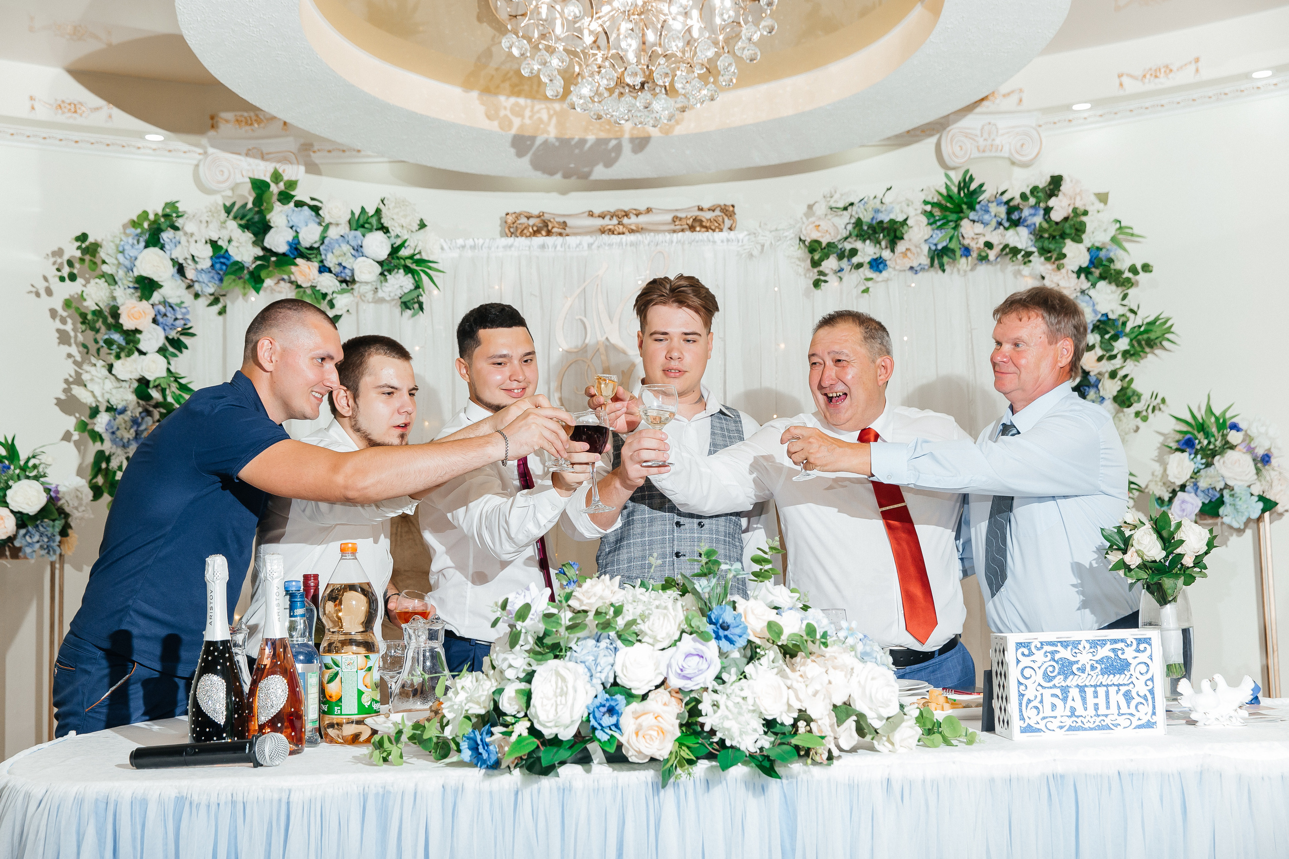 Свадьба Артема и Вероники. Свадебный и портретный фотограф Летавина Наталия. Екатеринбург