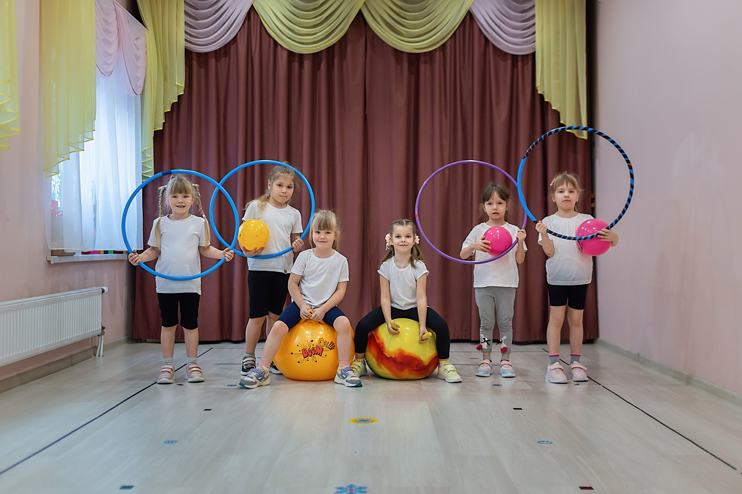 Выпускной фотоальбом_2024. Семейный фотограф в Санкт-Петербурге