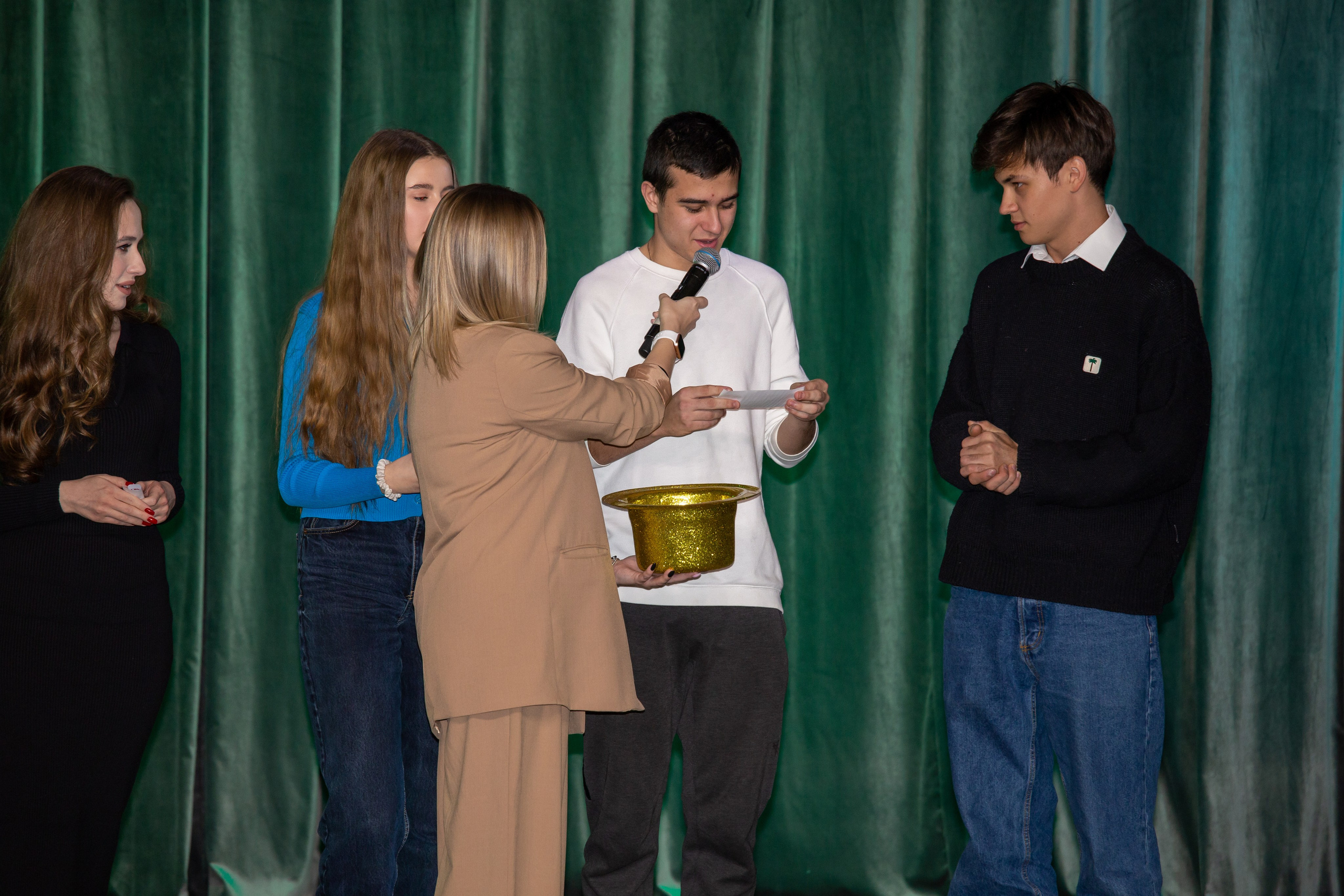 Репортажная съёмка для Домисольки на новый год. «Студия DRONAVT`s» — видеосъёмка и фотография г. Москва