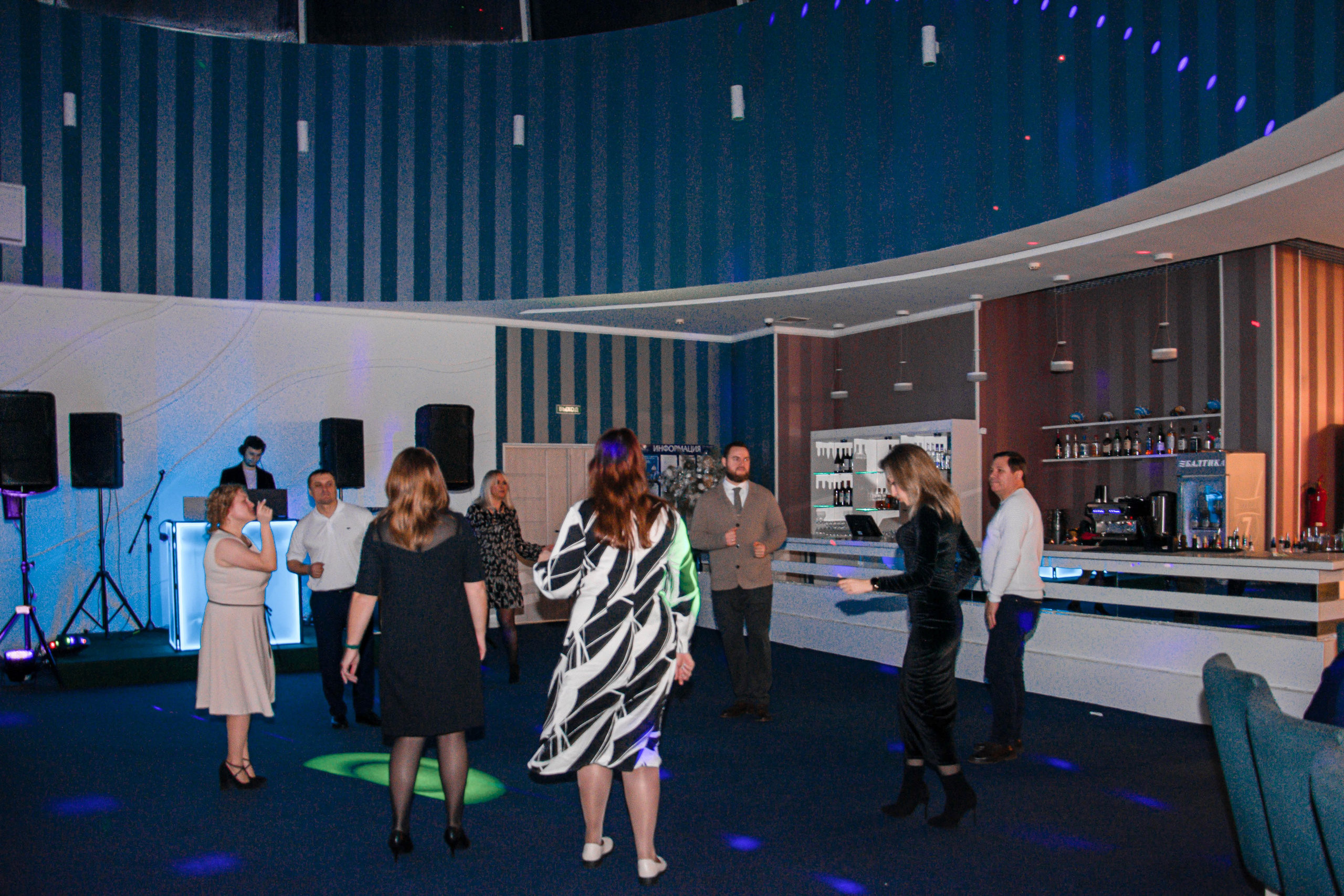 Корпоратив. Женский фотограф в Людиново и Киров