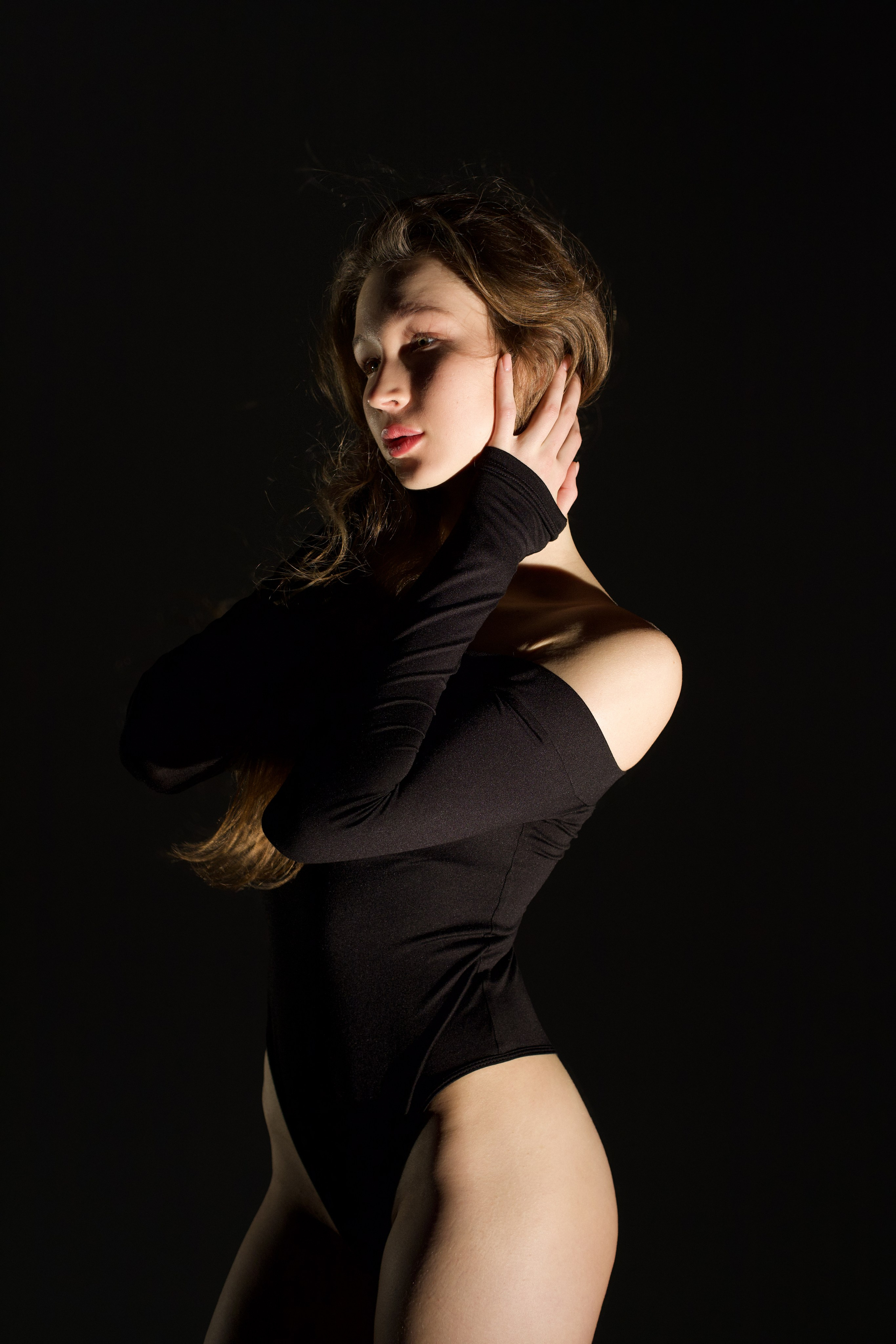 Александра. Главная