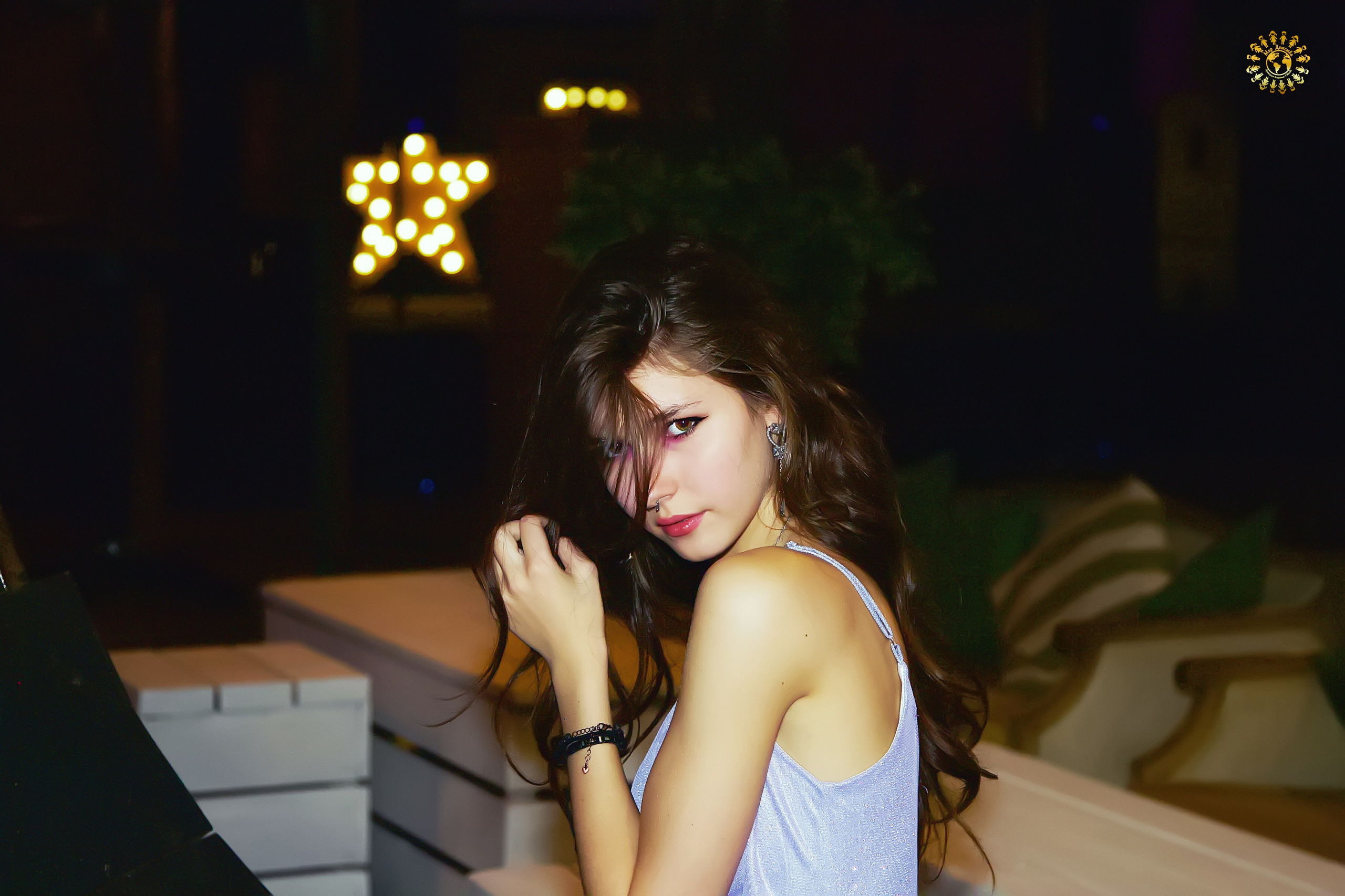 Выпускной 2023 (9-й класс, школа № 46). Loft Urban. Москва. Репортажная съемка в Москве и области. Анималистика