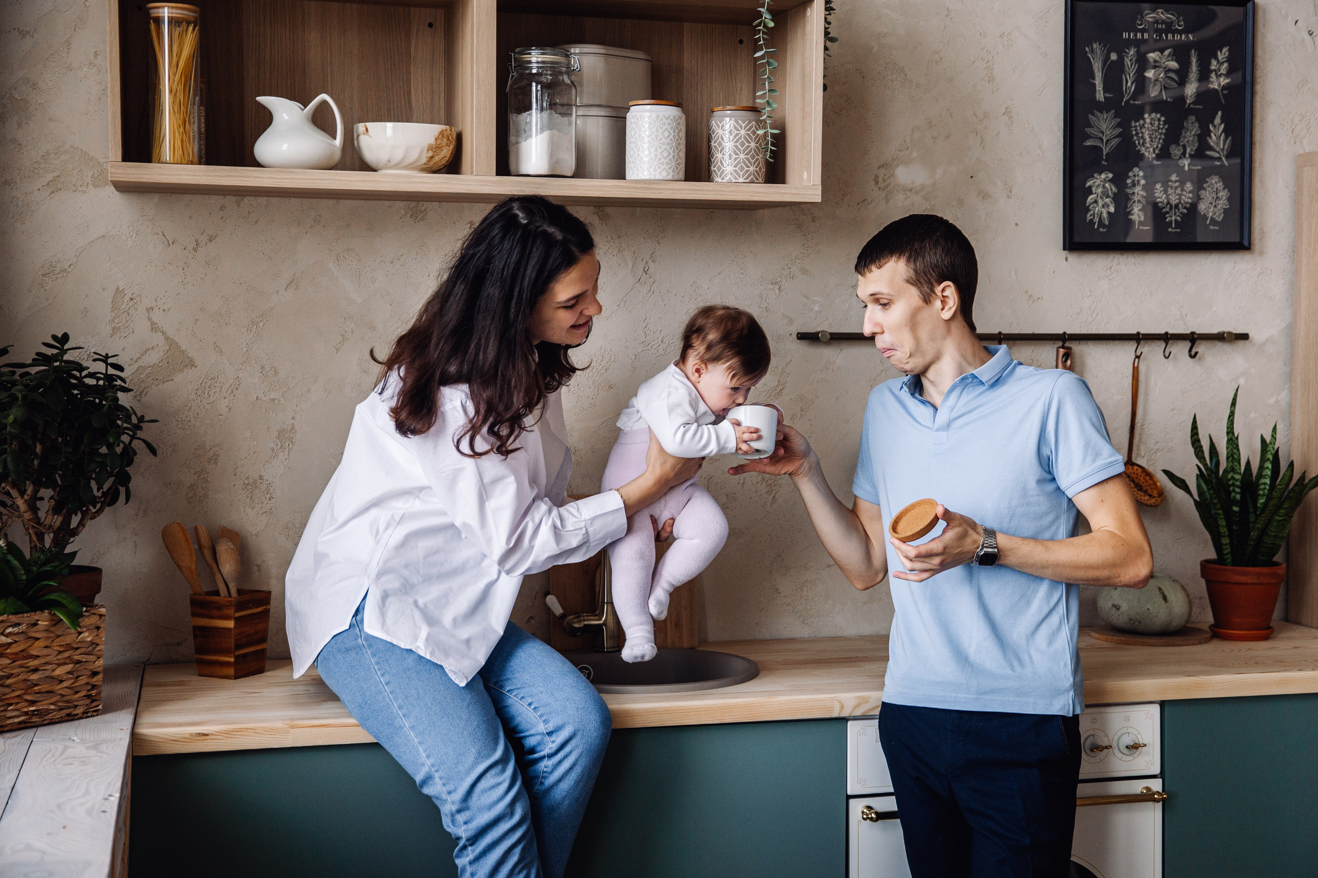 Семейная студийная фотосессия. Марина Соколова. Контентный и семейный фотограф г. Красноярск