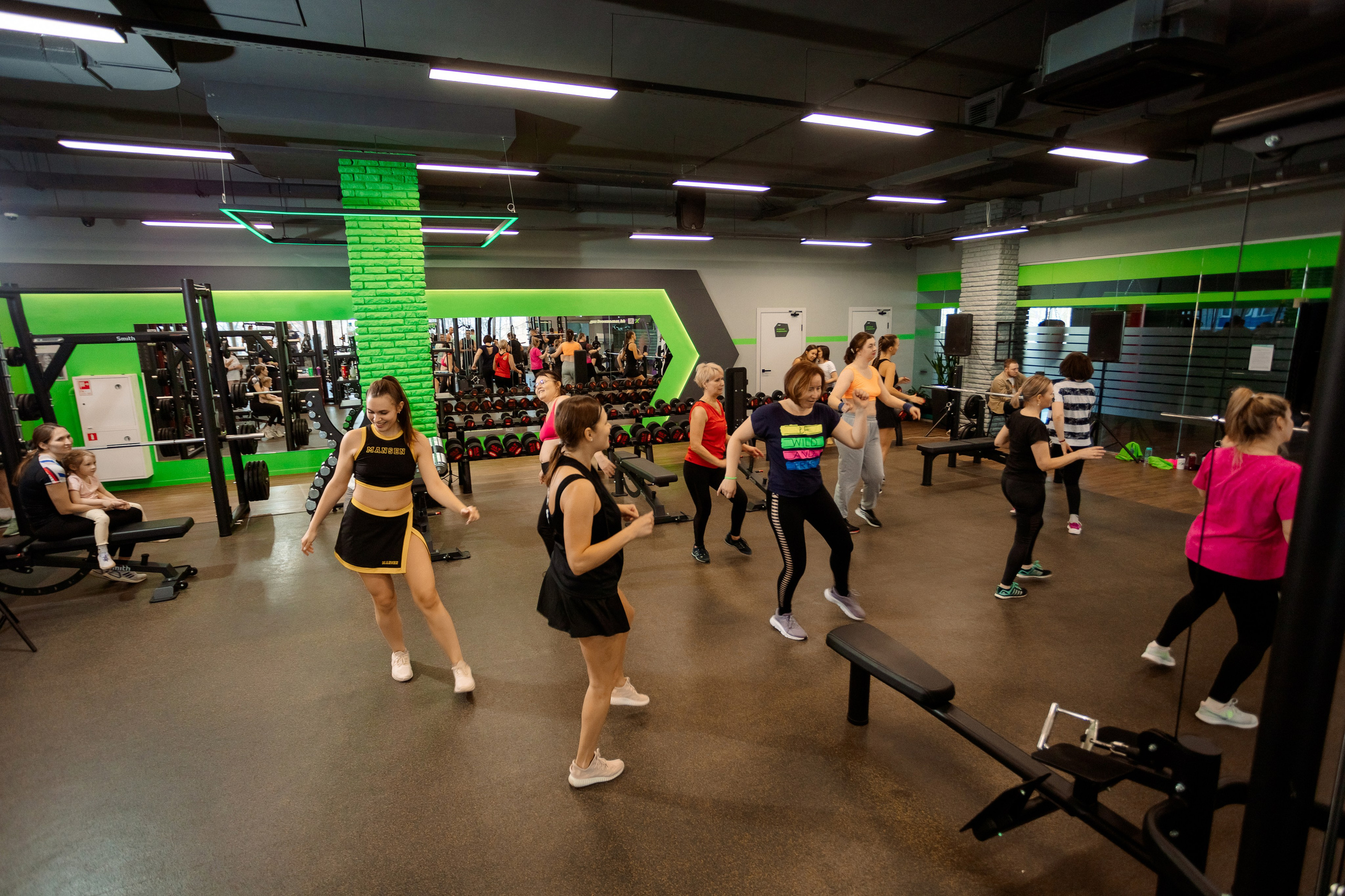 РЕПОРТАЖ: ФИТНЕСС-КЛУБ X-FIT. Профессиональный фотограф в Ижевске Леша Петров