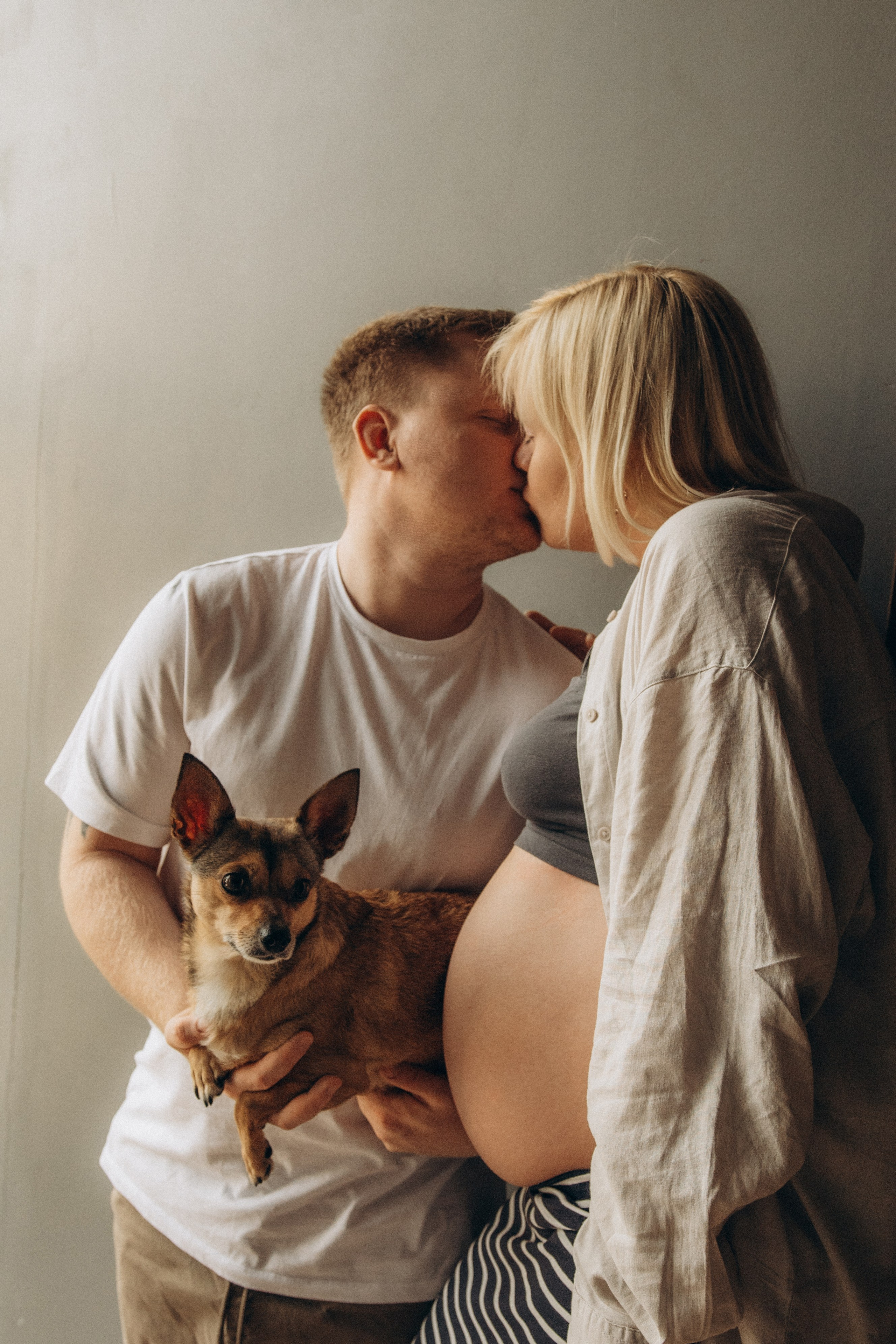 Алена, Антон и Гая. Гаврилова Настя семейный фотограф lifestyle в Москве