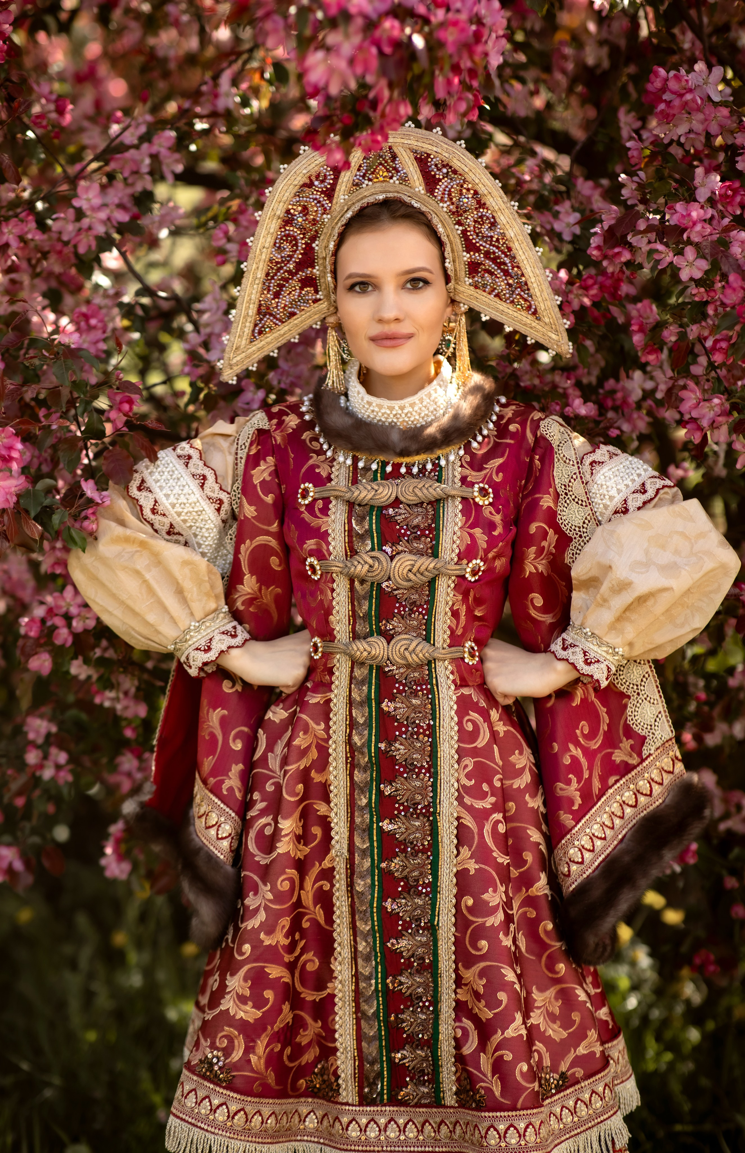 A7. Дизайнер костюмов и украшений, фотограф