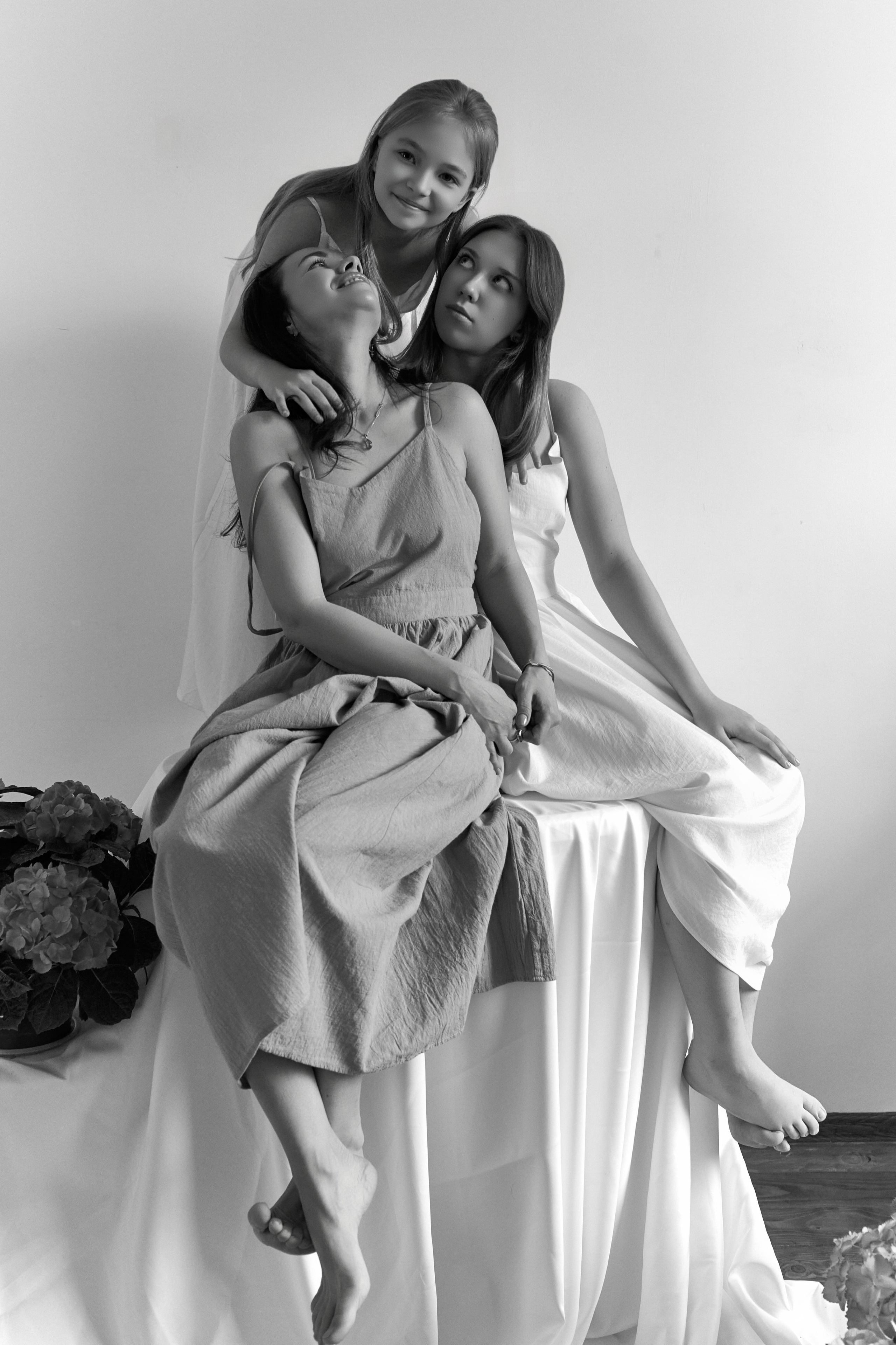 Семейная съемка в гортензиях. Фотограф в Краснодаре Татьяна Вижевитова