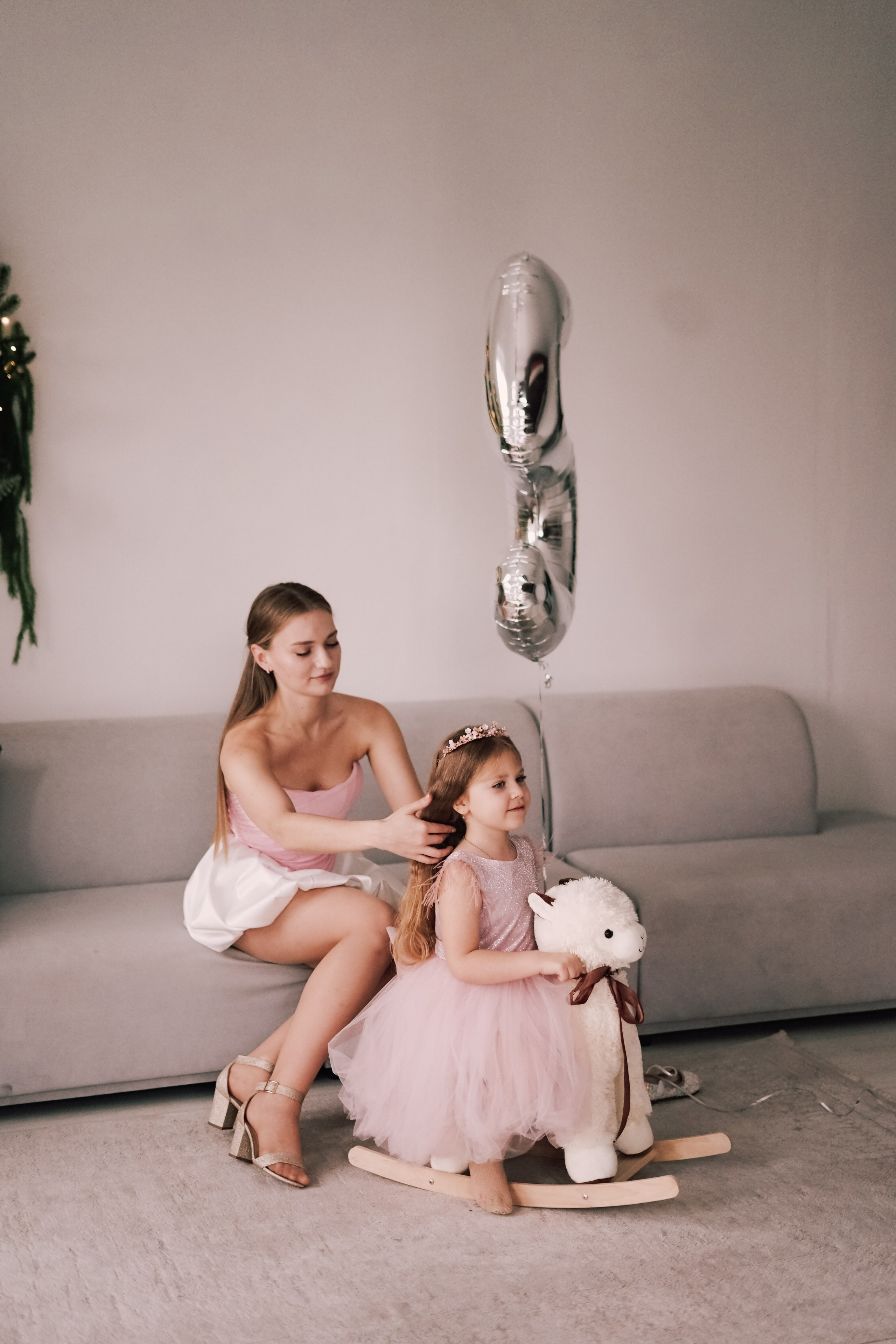 Две сестры. Портретный и семейный фотограф в Мариуполе, РФ. Даша Жогло