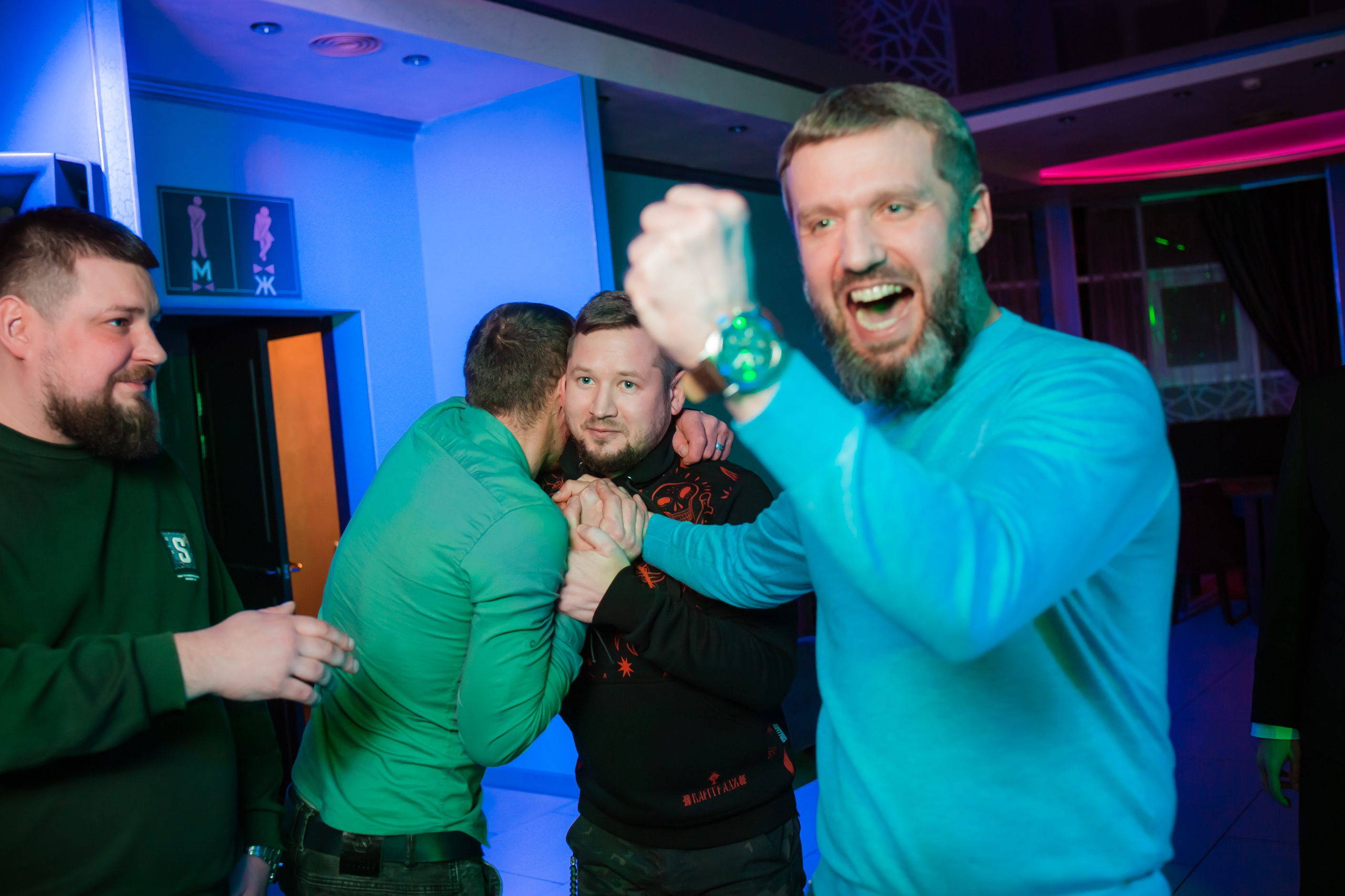 День Рождение Рябинина Ивана. Репортажный фотограф Василий Сазонов в Нижневартовске