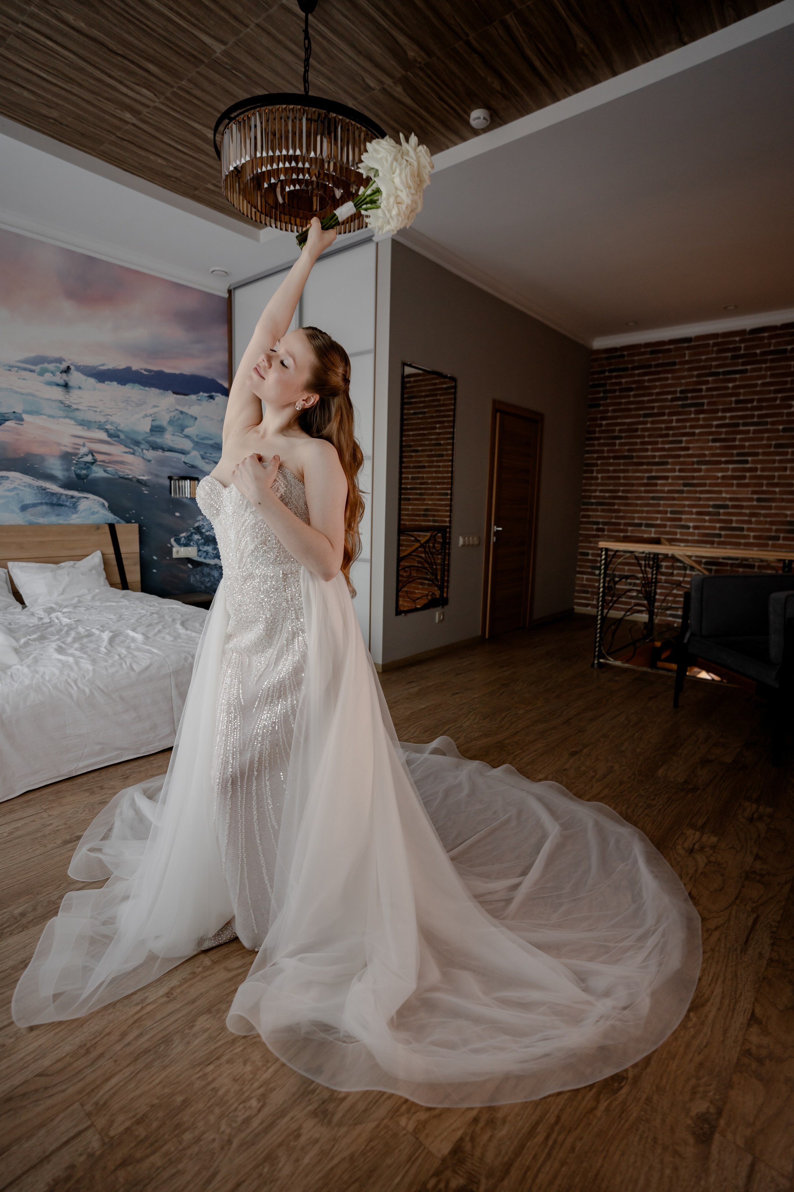 СВАДЕБНАЯ СЬЕМКА СБОРОВ В ОТЕЛЕ И ВЫЕЗД НА ЦЕРЕМОНИЮ (СНЯТО В СИБИРЕ В НИЖНЕВАРТОВСКЕ)М. Профессиональный фотограф, Санкт-Петербург — Виктория Богомолова