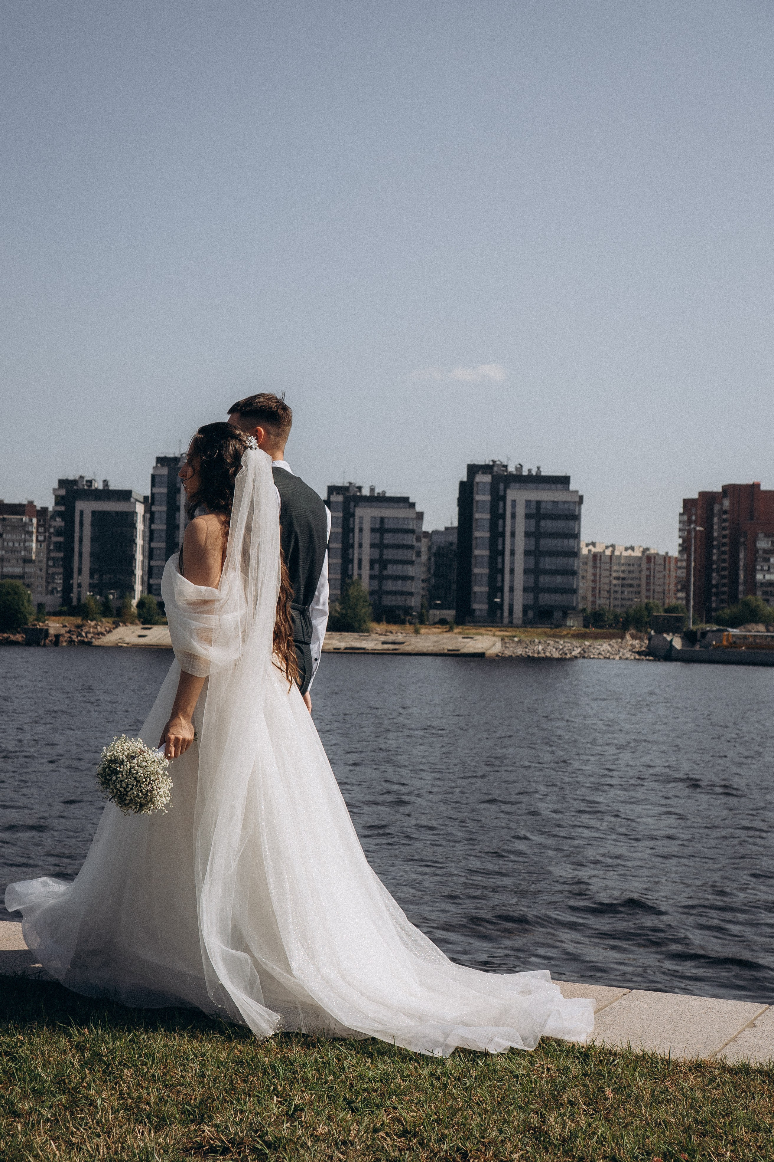 СВАДЕБНАЯ СЬЕМК В ПАРКЕ 300-ЛЕТИЯ. Профессиональный фотограф, Санкт-Петербург — Виктория Богомолова