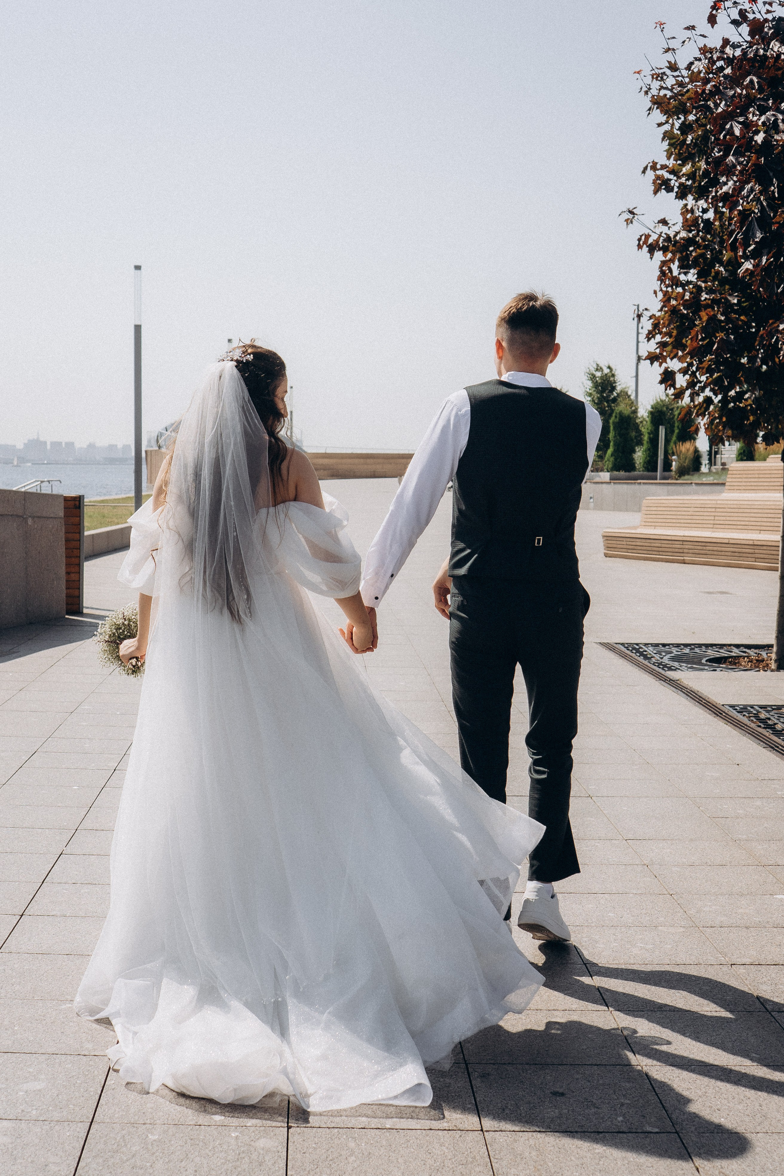 СВАДЕБНАЯ СЬЕМК В ПАРКЕ 300-ЛЕТИЯ. Профессиональный фотограф, Санкт-Петербург — Виктория Богомолова