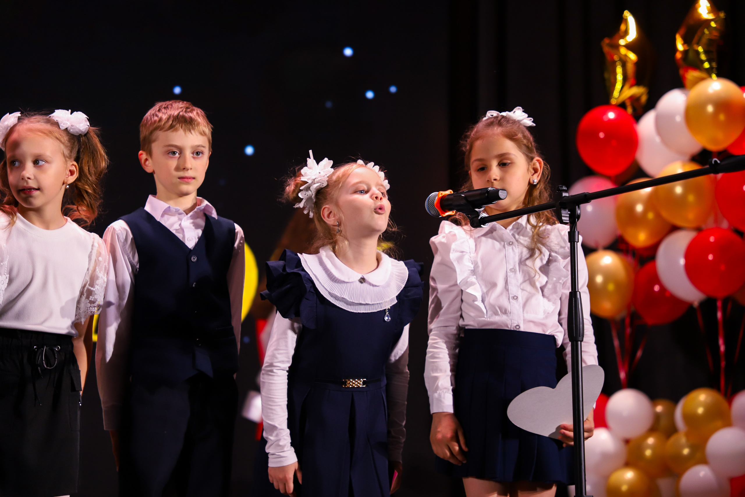 Последние звонки в школе. K-pop (и не только) фотограф в Москве Светлана Полякова