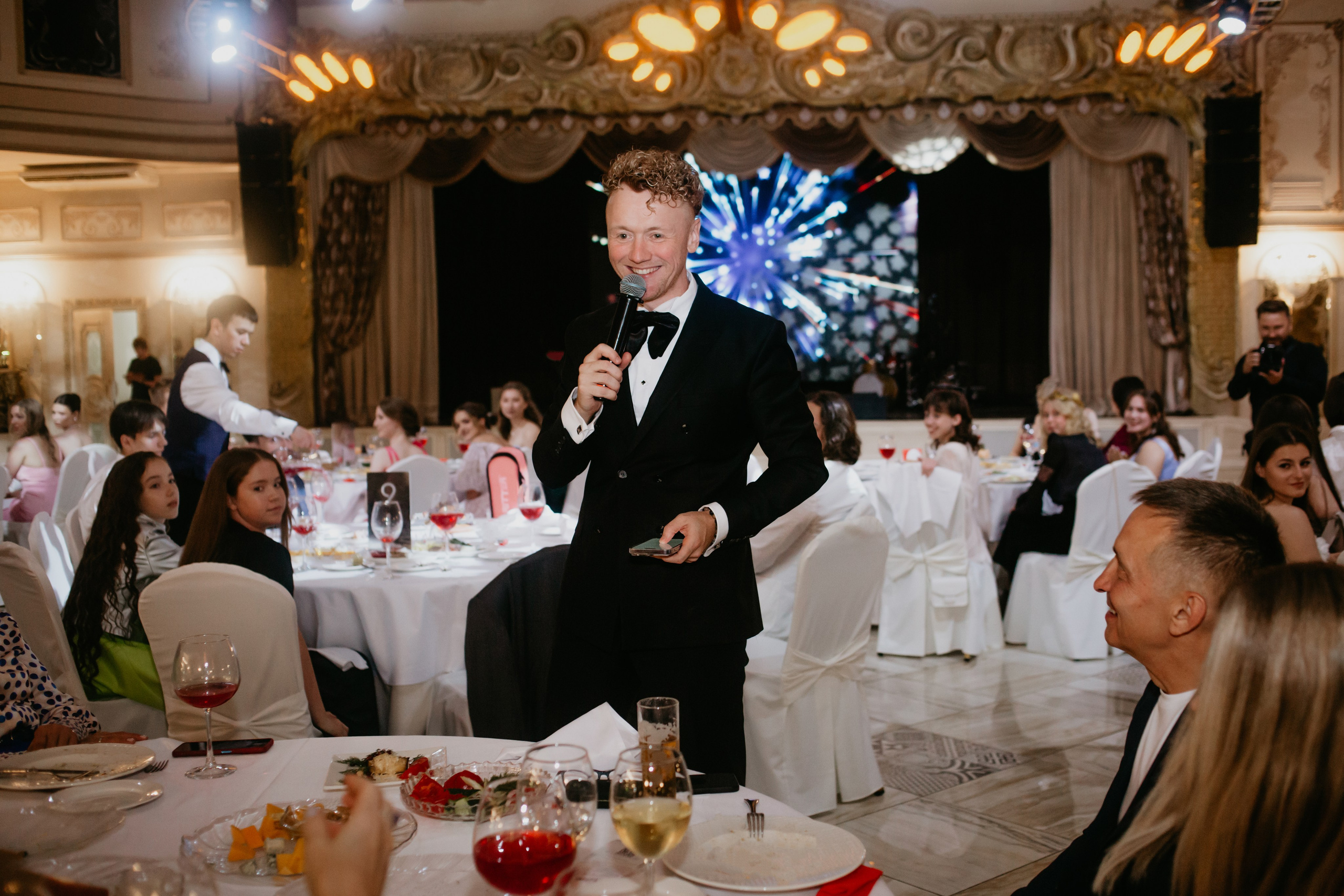 Выпускной. 11 лицей. Фотограф в Челябинске Ополихина Анна