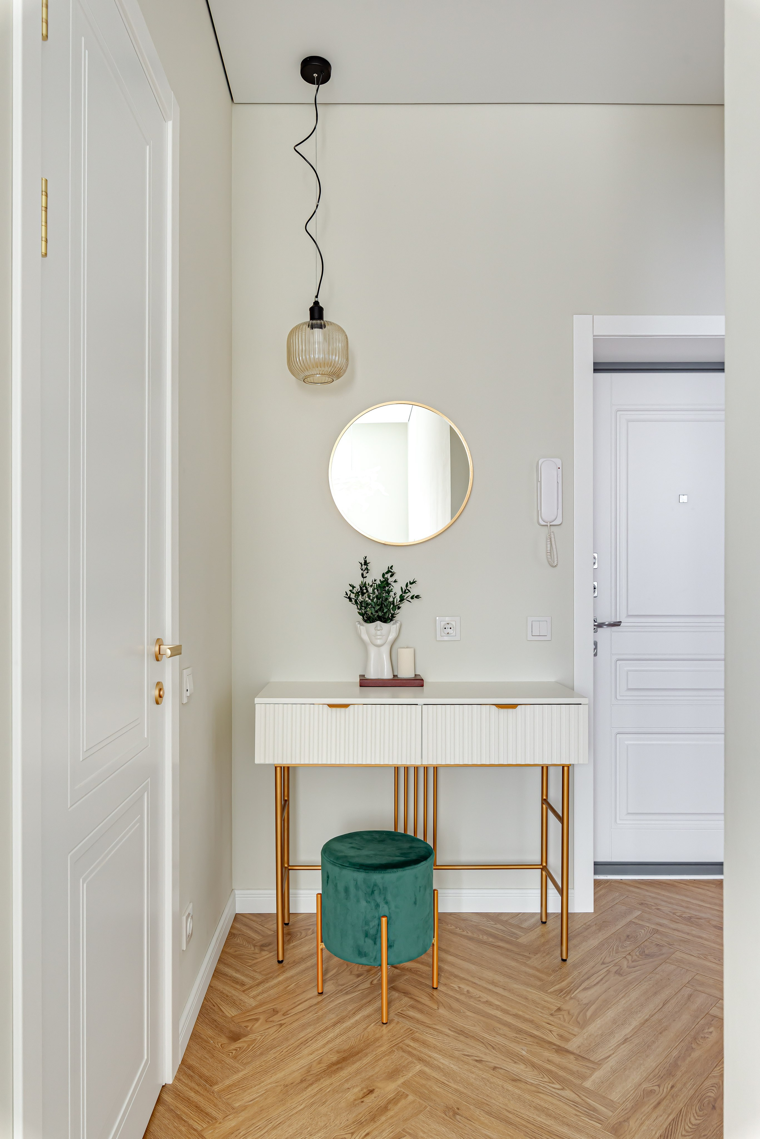 Интерьерная фотосъёмка однокомнатной квартиры для продажи. Интерьерная съёмка и виртуальные туры — Интерьерный фотограф Кузнецов Сергей (photopixiq)