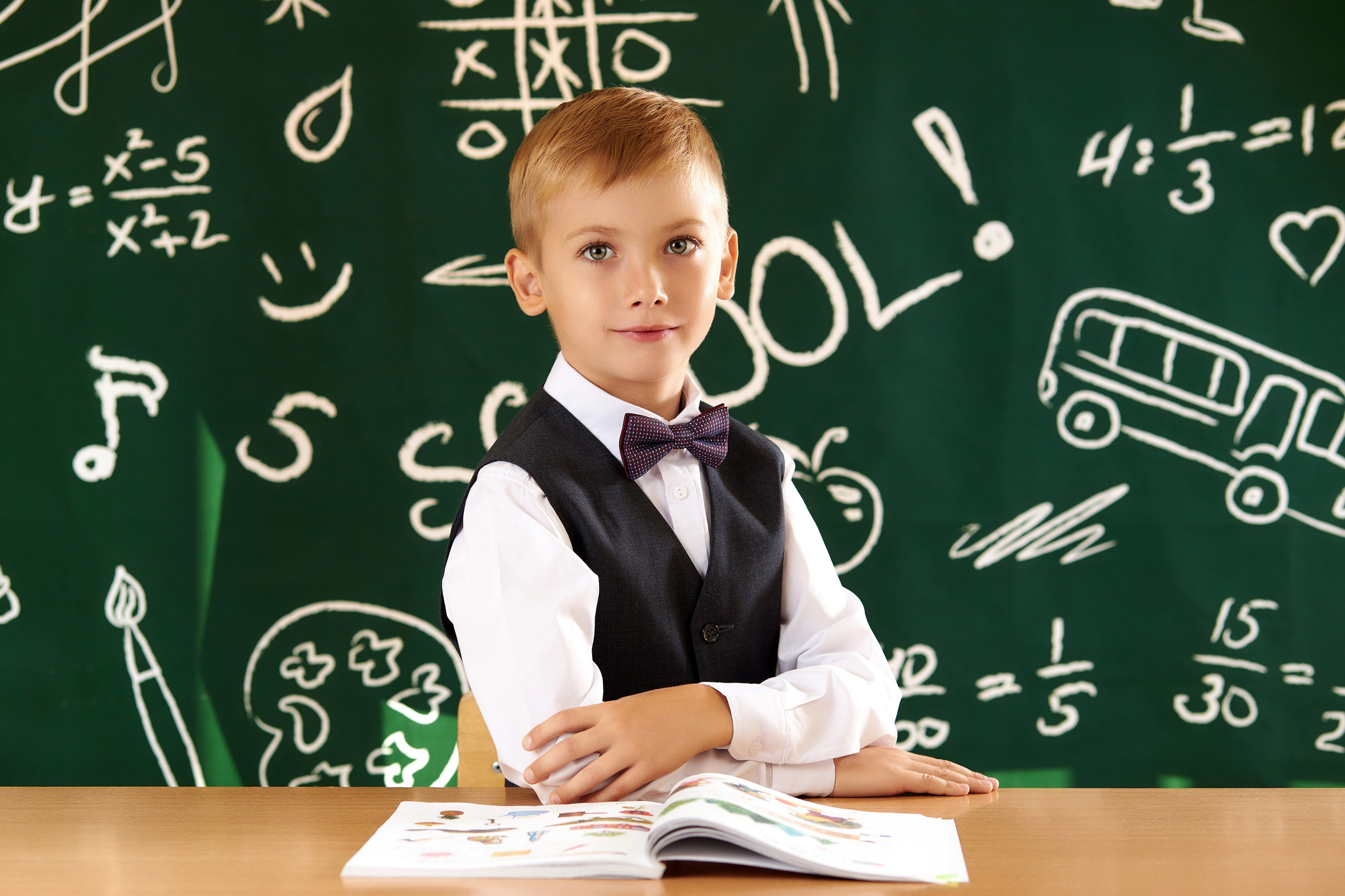 Средние портреты. Школьный фотограф Леонова Наталия