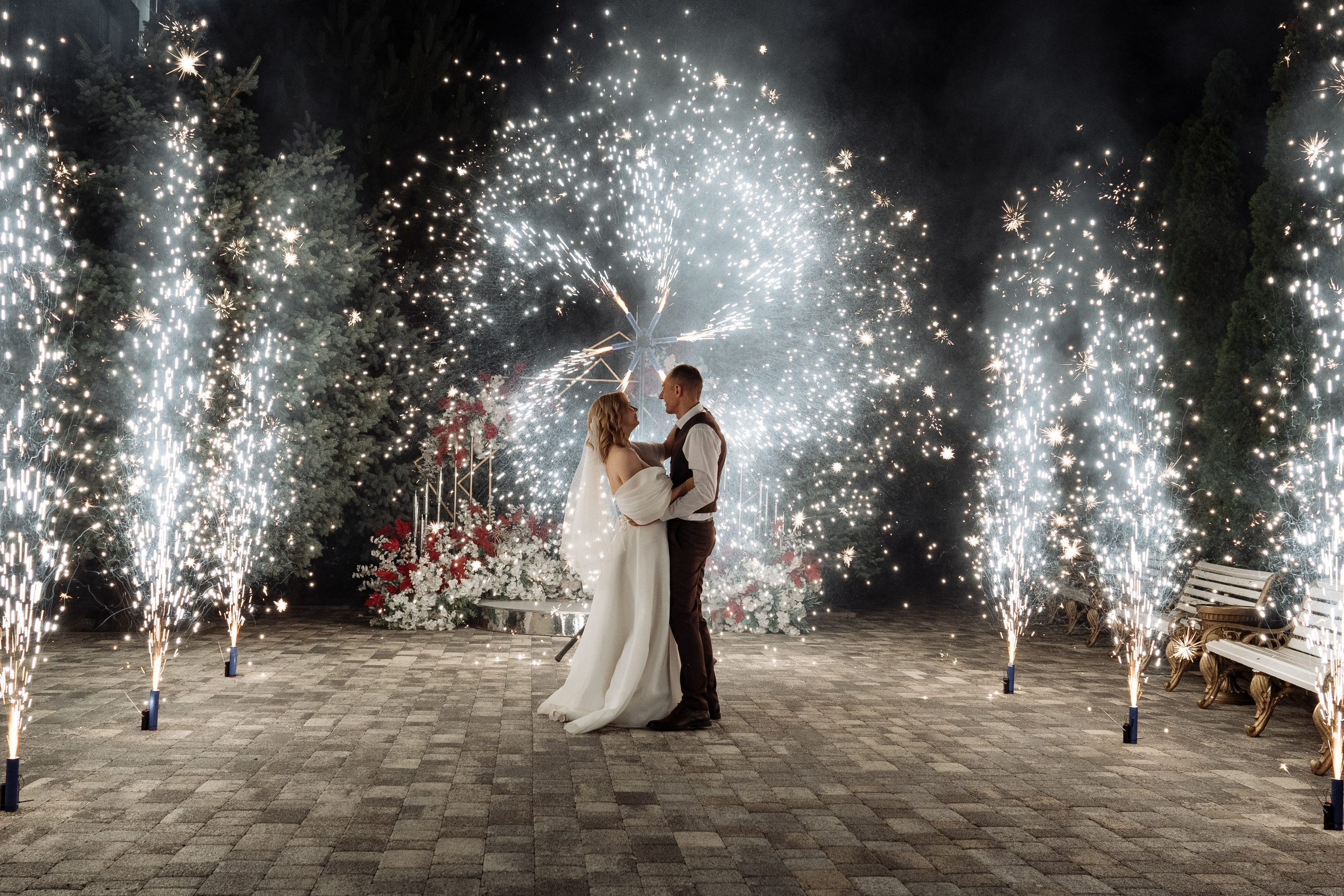 Виктор и Юлия