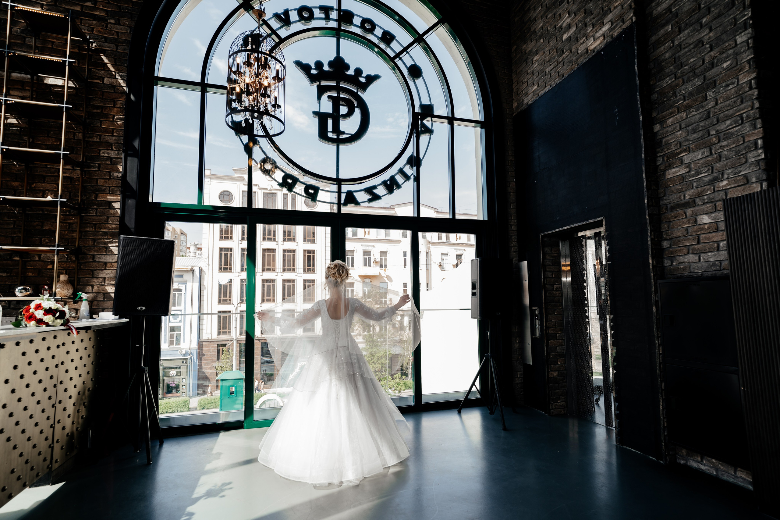 Свадебная фотосессия в отеле