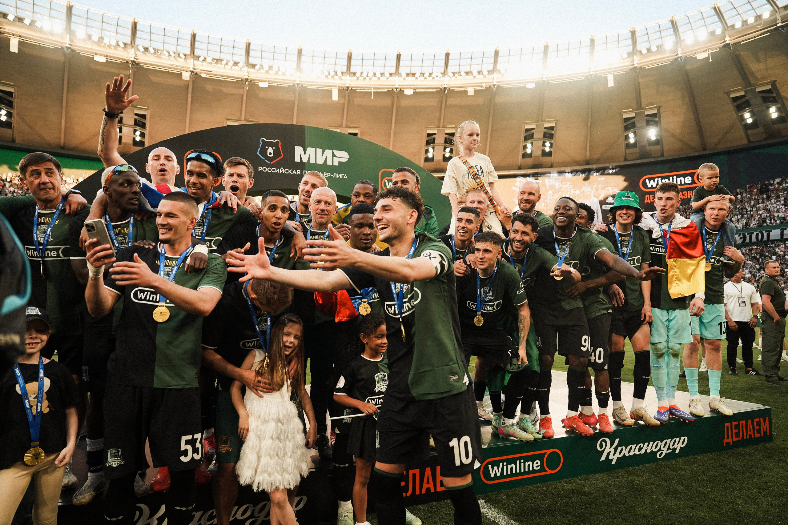 Футбольный матч Краснодар-Динамо. Фотограф с психологическим образованием