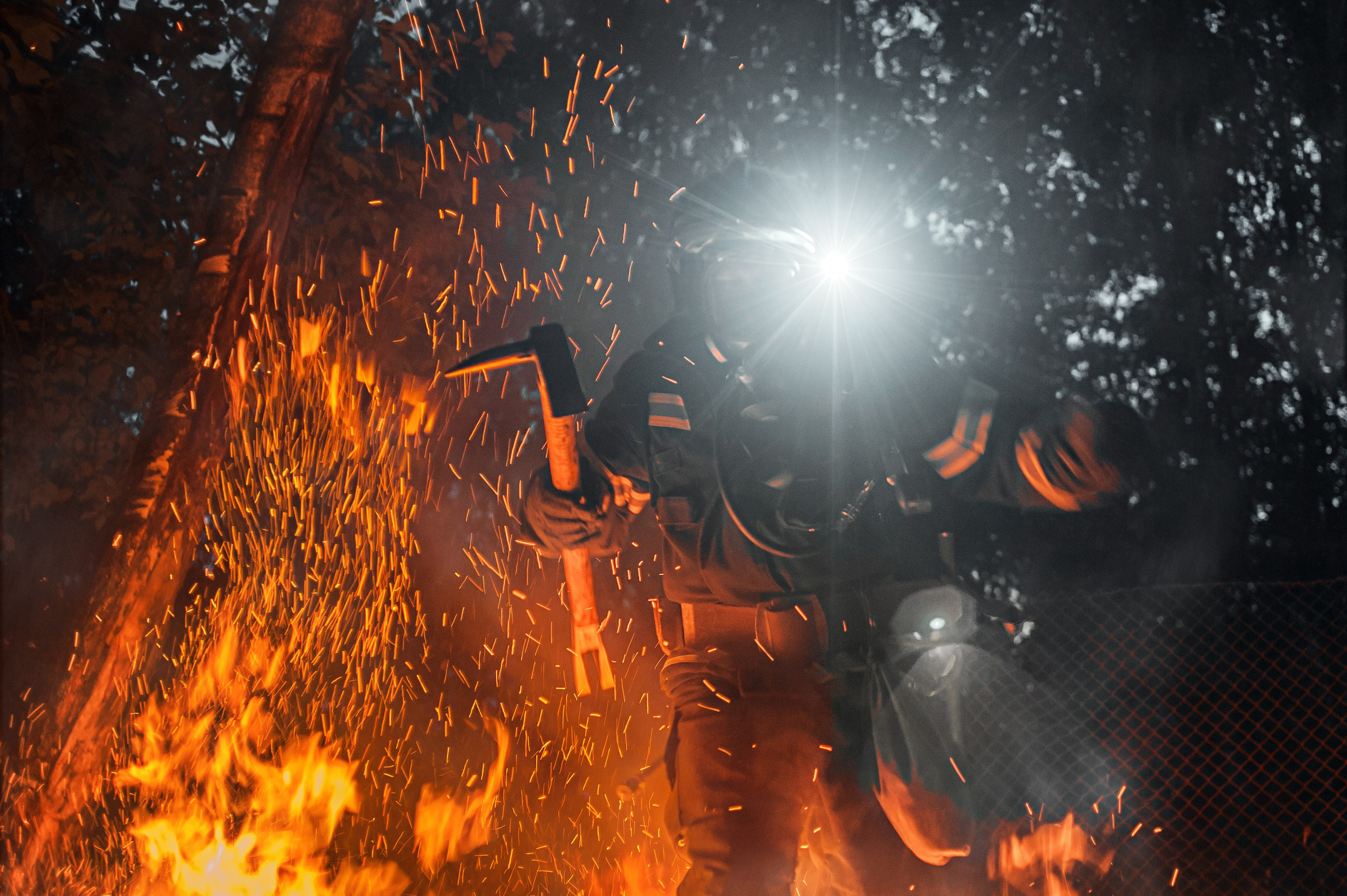 РОЖДЁННЫЕ ОГНЁМ. Мастерская для создания имиджа от BenSami в Санкт-Петербурге и Москве