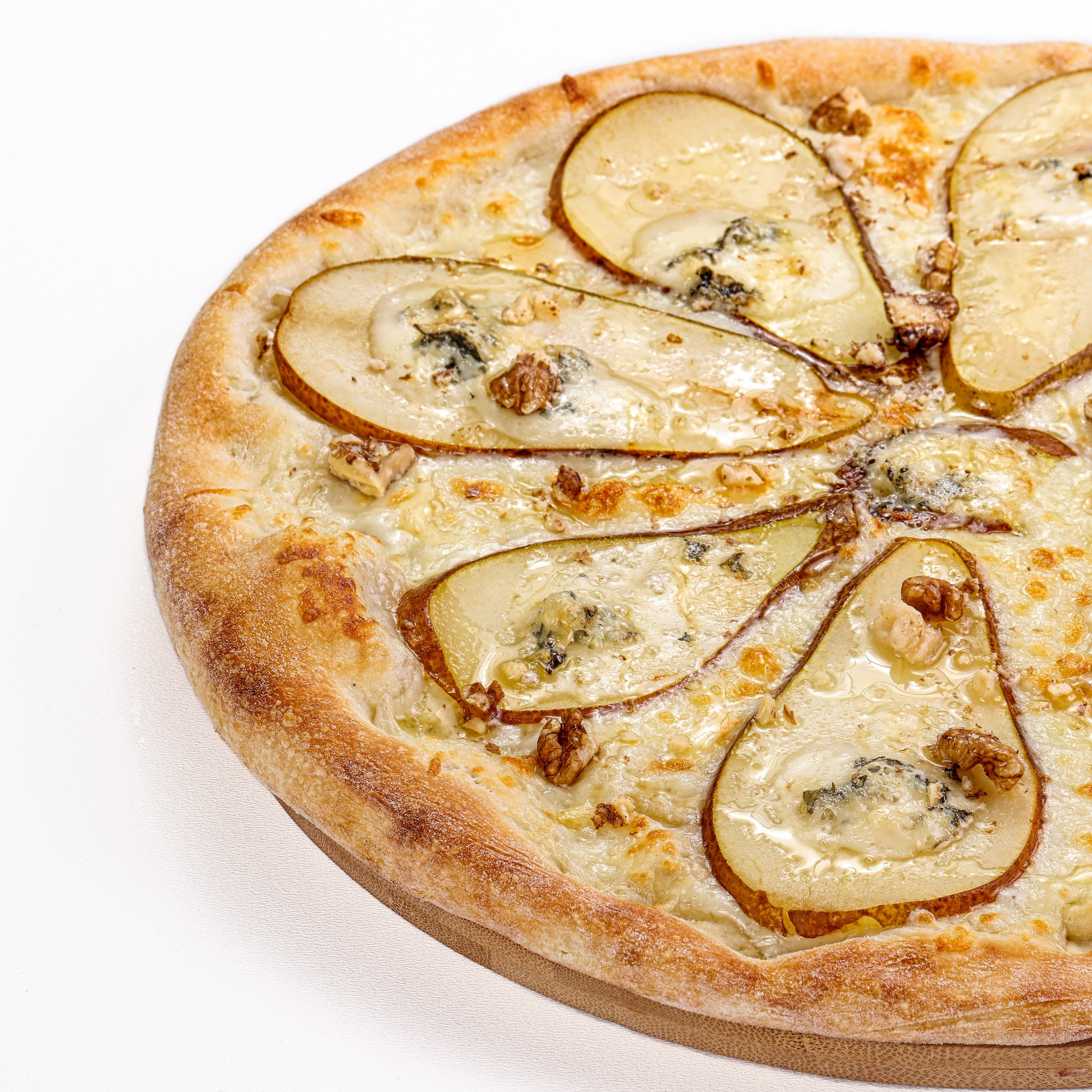 Фотосъемка пиццы. Заказ по тел.: +7 (906) 006-90-22. Фуд-фотограф Андрей Старостин — съемка еды в Москве. 9000 руб. в час