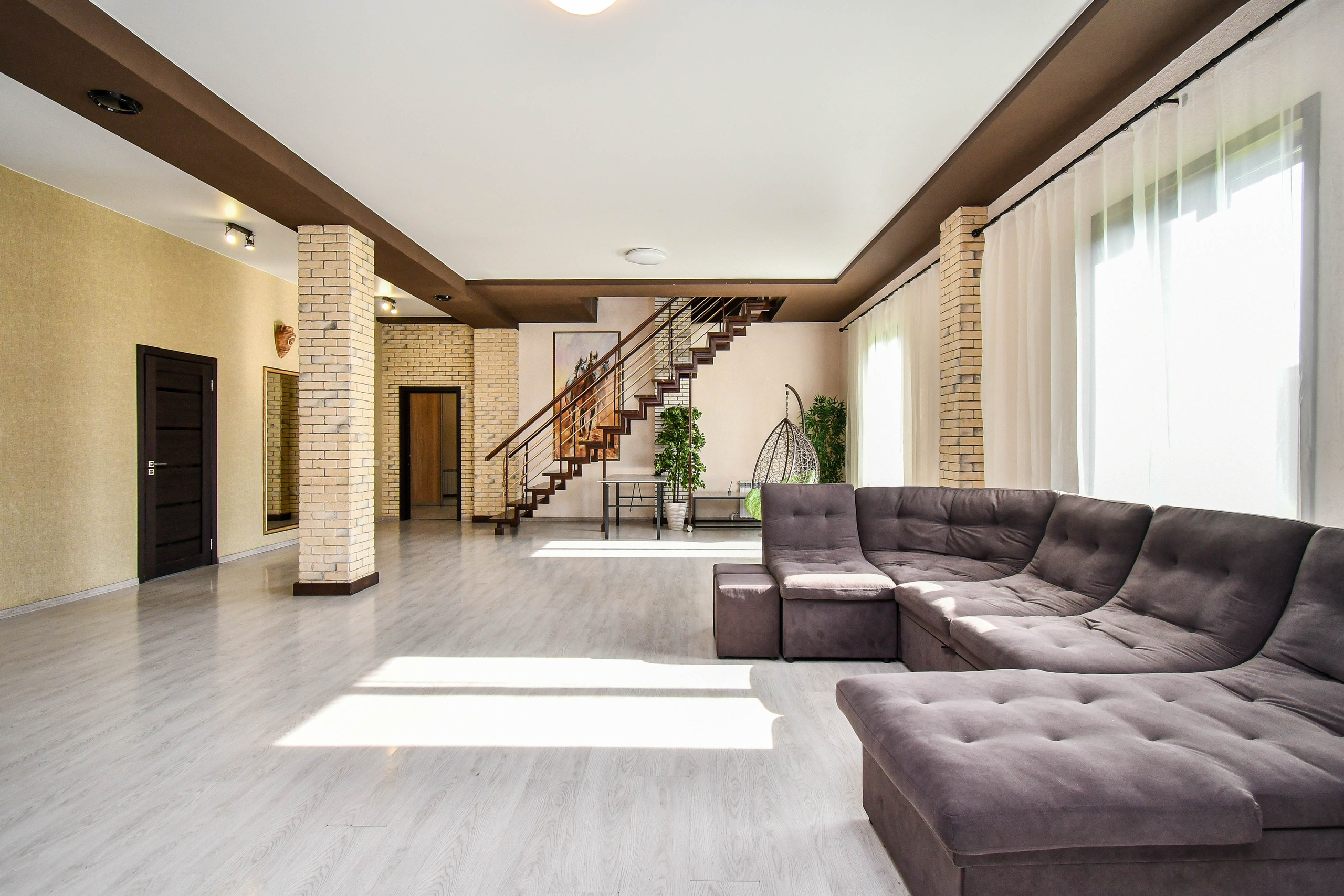 ЗАГОРОДНАЯ НЕДВИЖИМОСТЬ. Фотограф недвижимости в Красноярске Анна Шафарина