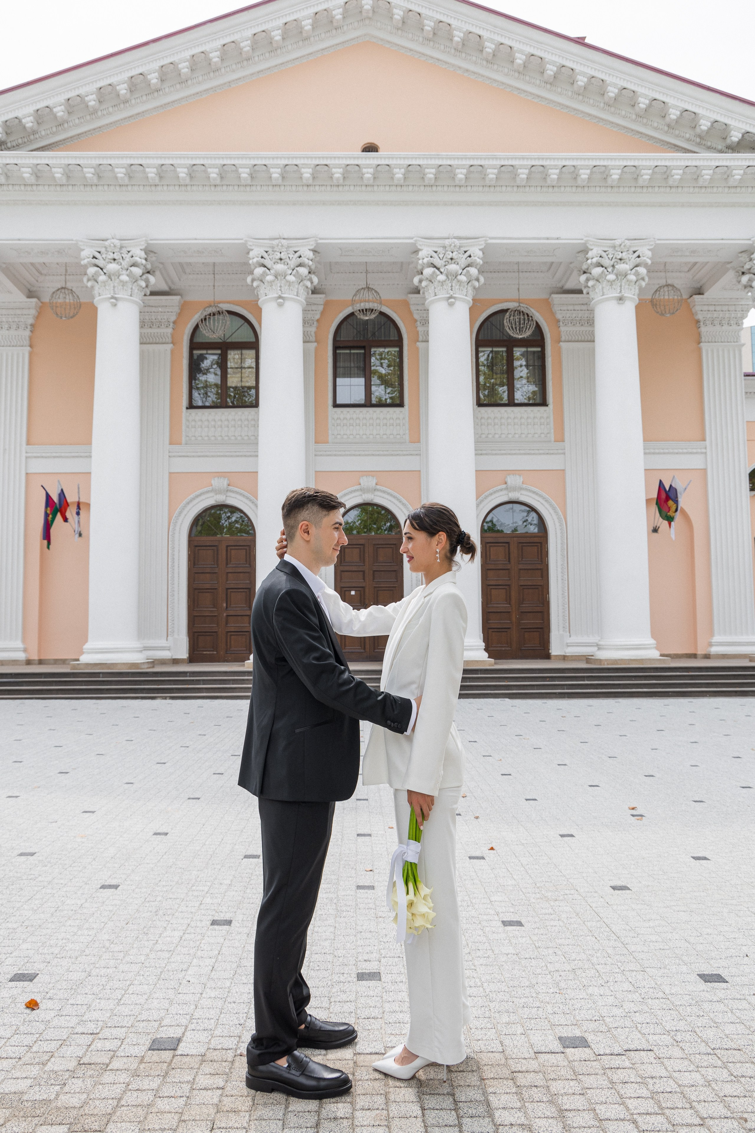 Свадебный фотограф в Сочи. Фотограф Сочи Адлер Сириус Красная поляна Олеся Минив