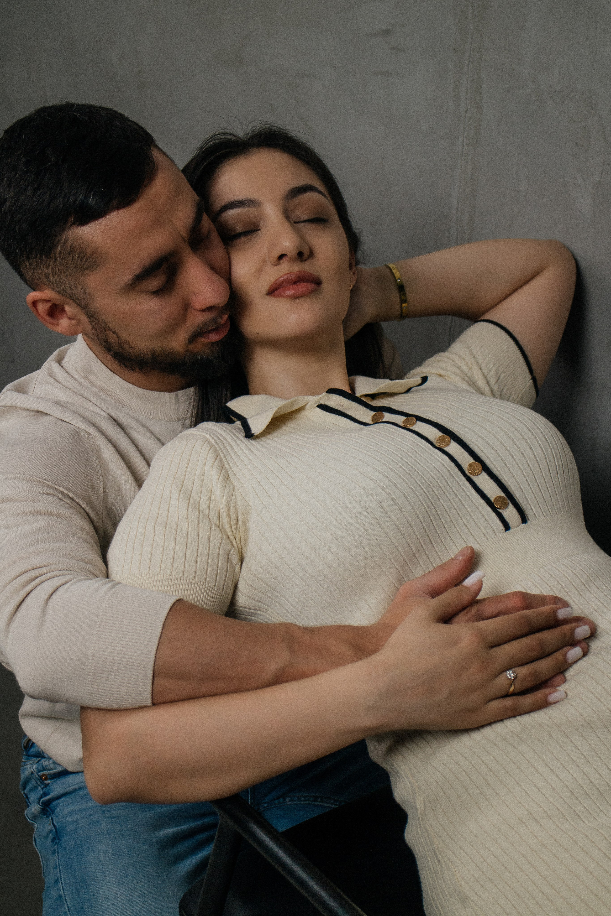 Love Story – Пары и влюблённые. Фотограф в Алматы | Артюшенко Владислава