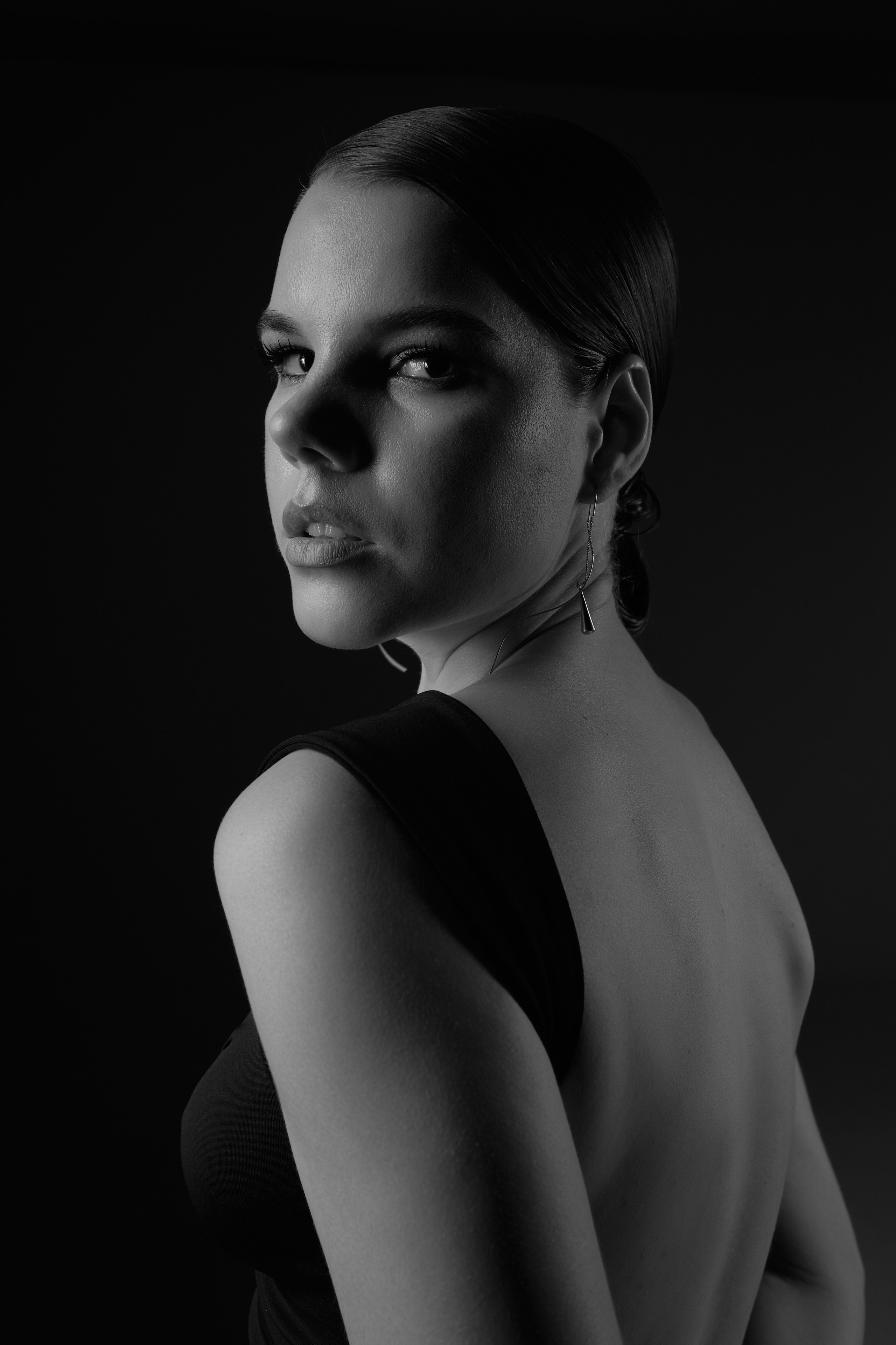 Черно-белая элегантная фотосессия. Анна Потявина. Фотограф Москва