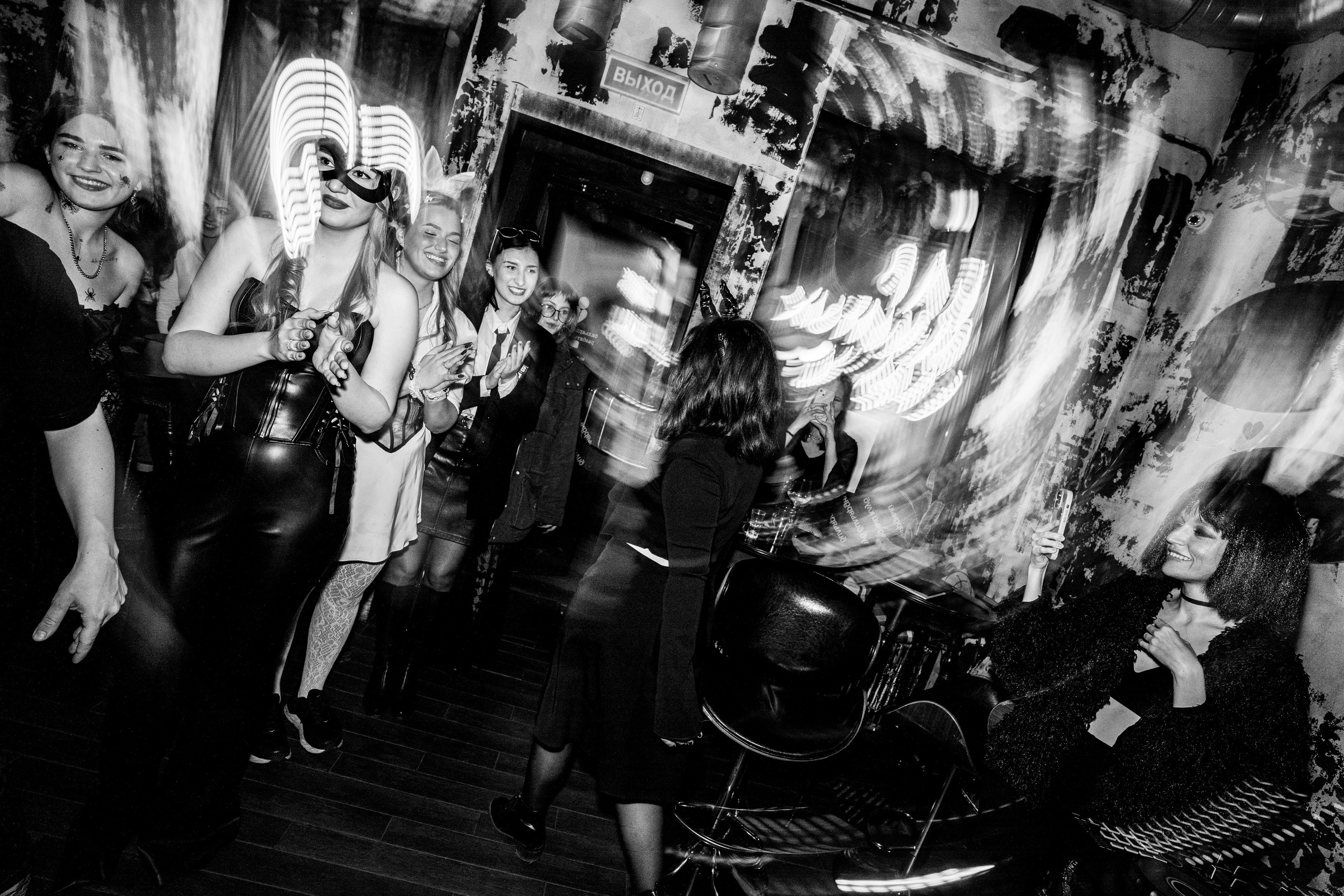 Halloween party. Бар разбитых сердец. Концертный и репортажный фотограф в Санкт-Петербурге Слава Пахомов