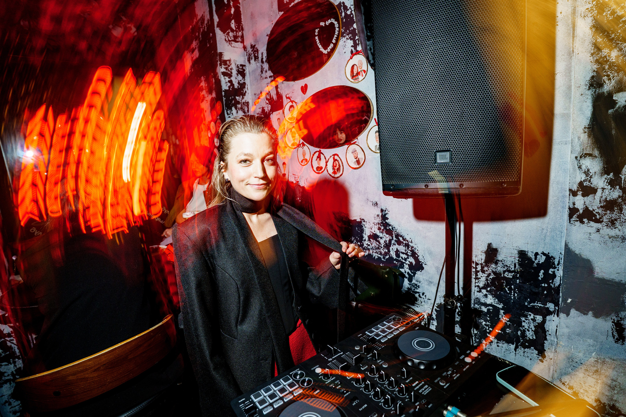 День святого Валентина в Баре разбитых сердец. Концертный и репортажный фотограф в Санкт-Петербурге Слава Пахомов