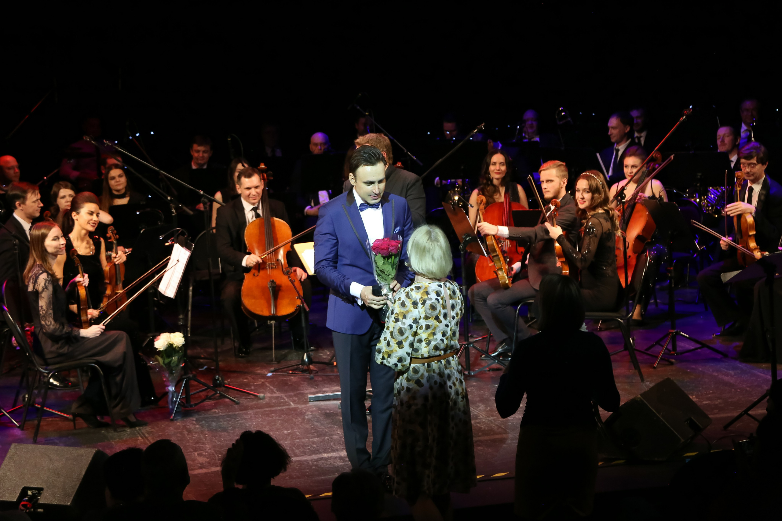 Концерт в Доме музыки в декабре 2021-го с Рязанским оркестром. Дарья Письменюк / Darya Leitstern — фотограф, музыкант, журналист, путешественник